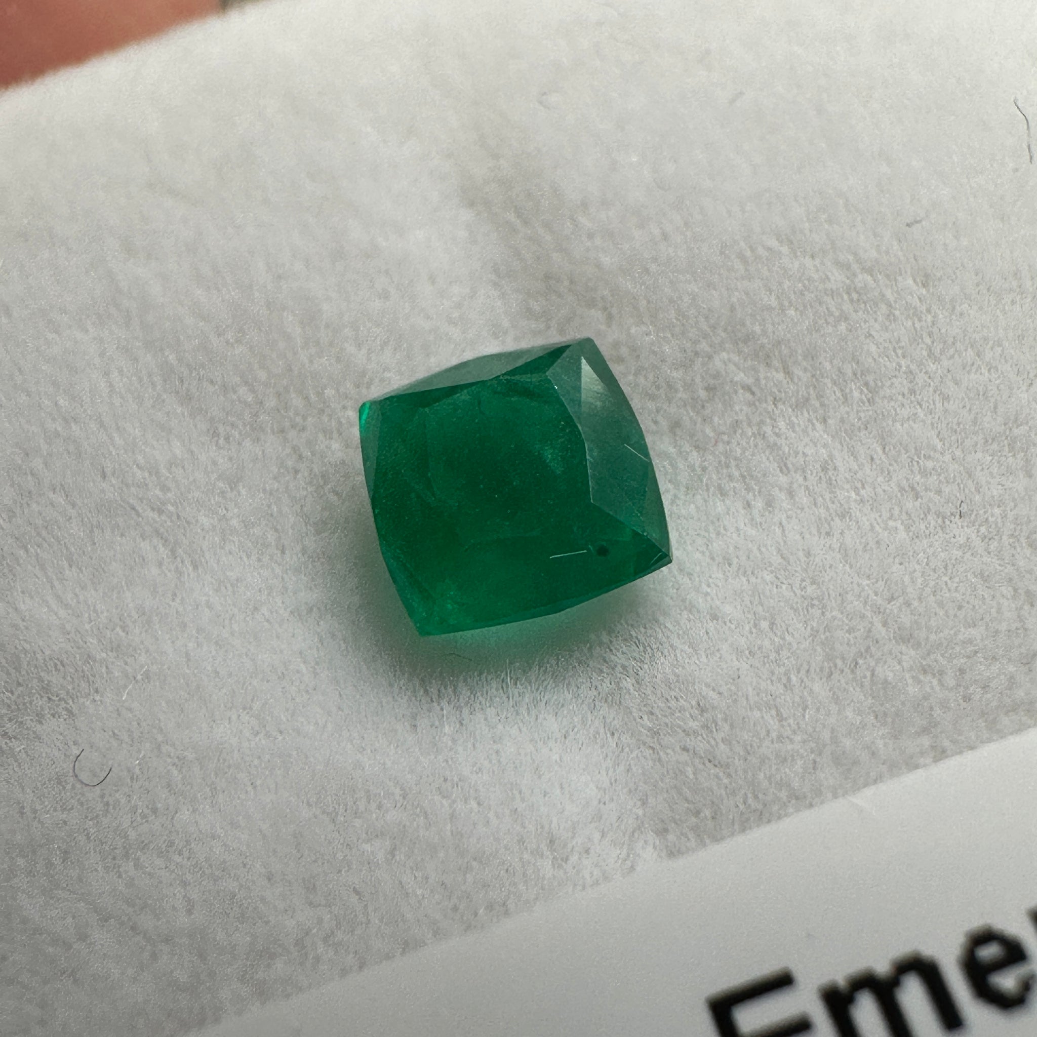 Emerald, 0.67ct, Tanzania, No Oil, Untreated Unheated.