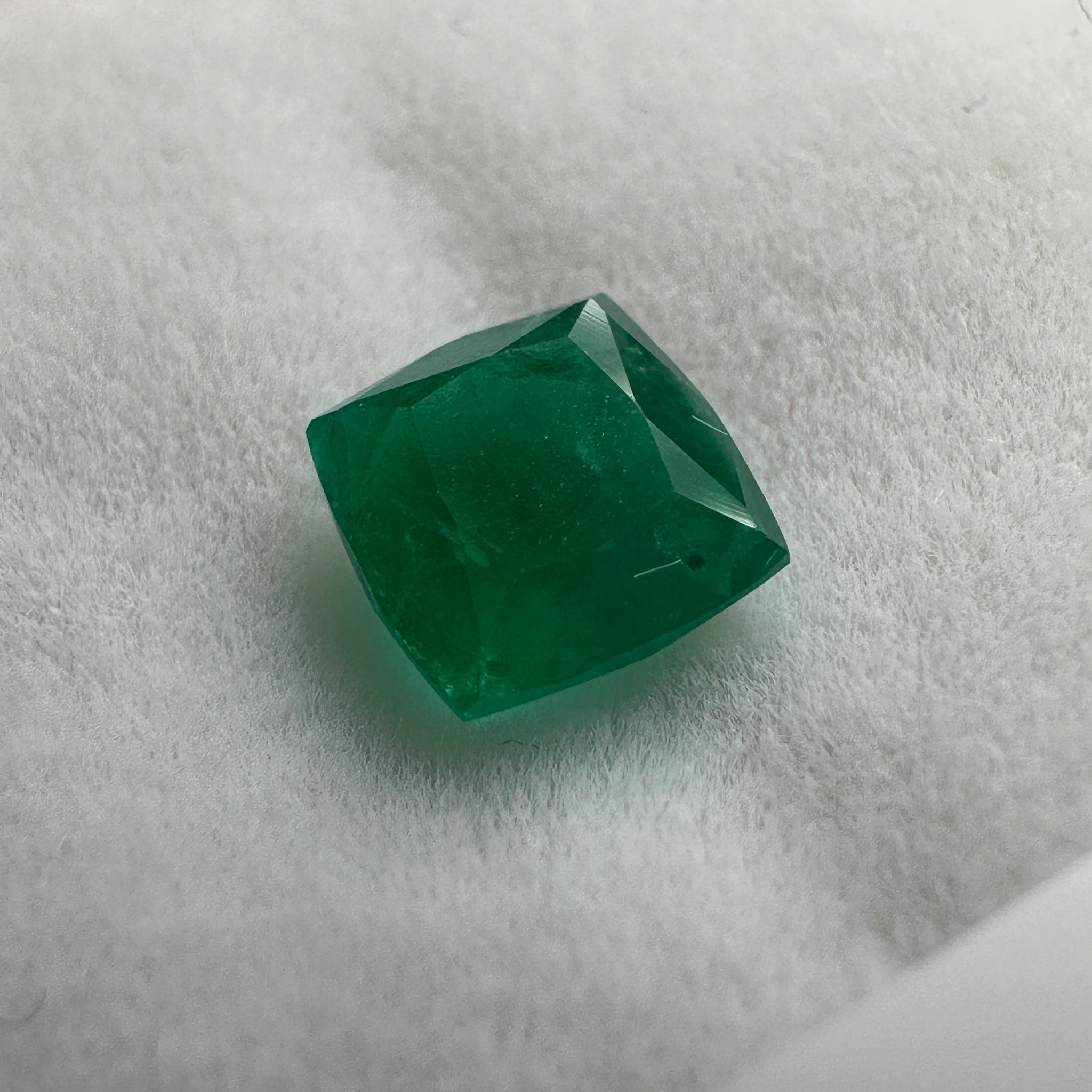 Emerald, 0.67ct, Tanzania, No Oil, Untreated Unheated.