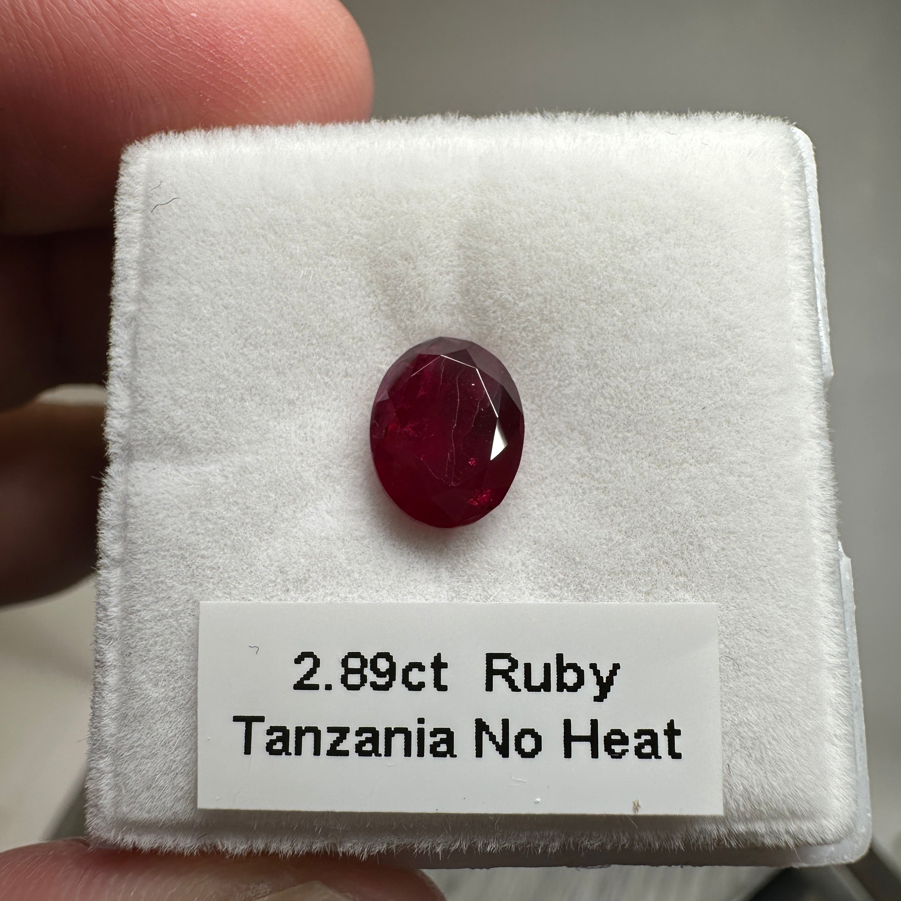 2.89ct Ruby, Tanzania, Untreated Unheated