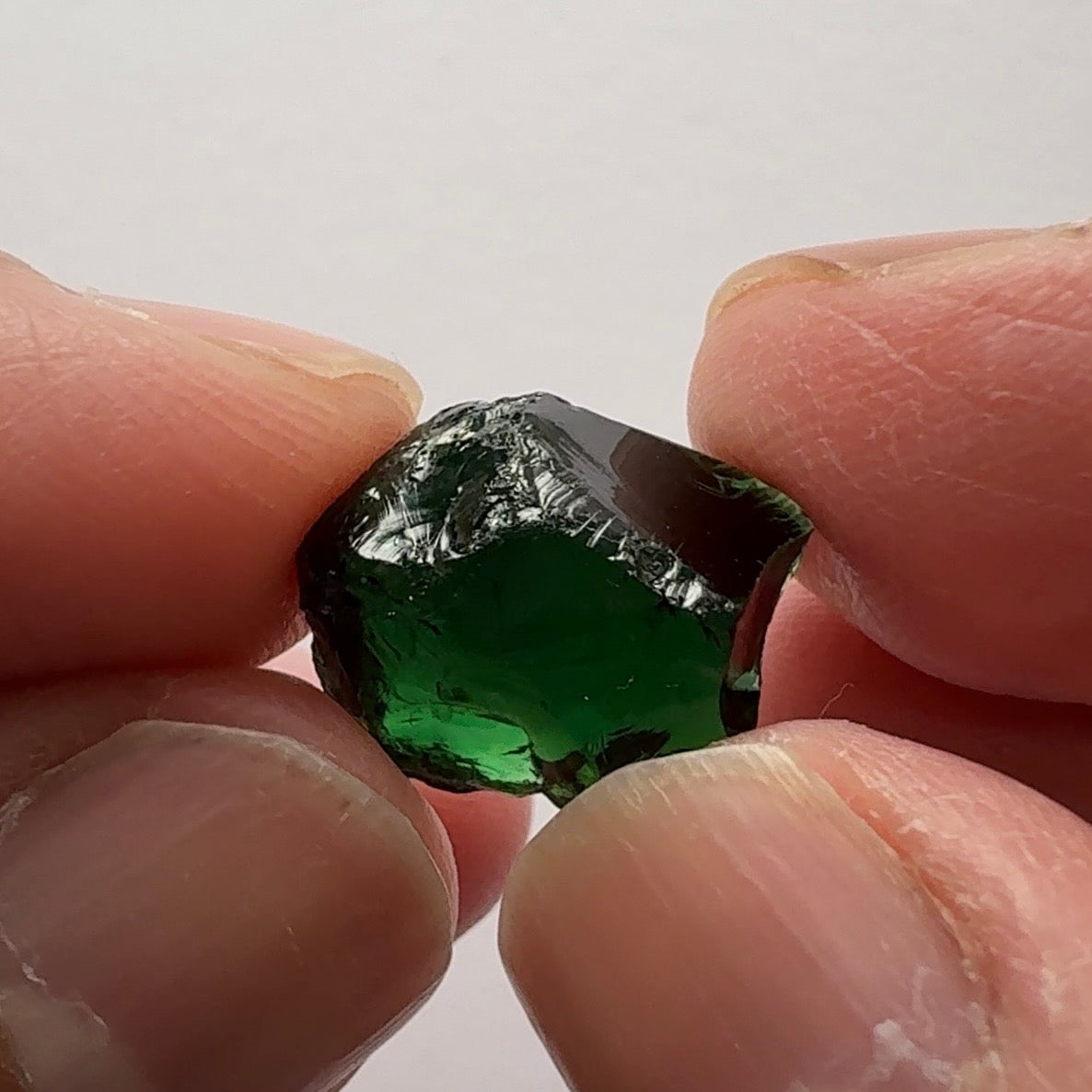 Chrome Tourmaline - dark stone, 12.48ct, Laletema, Tanzania, Untreated Unheated, vvs-if