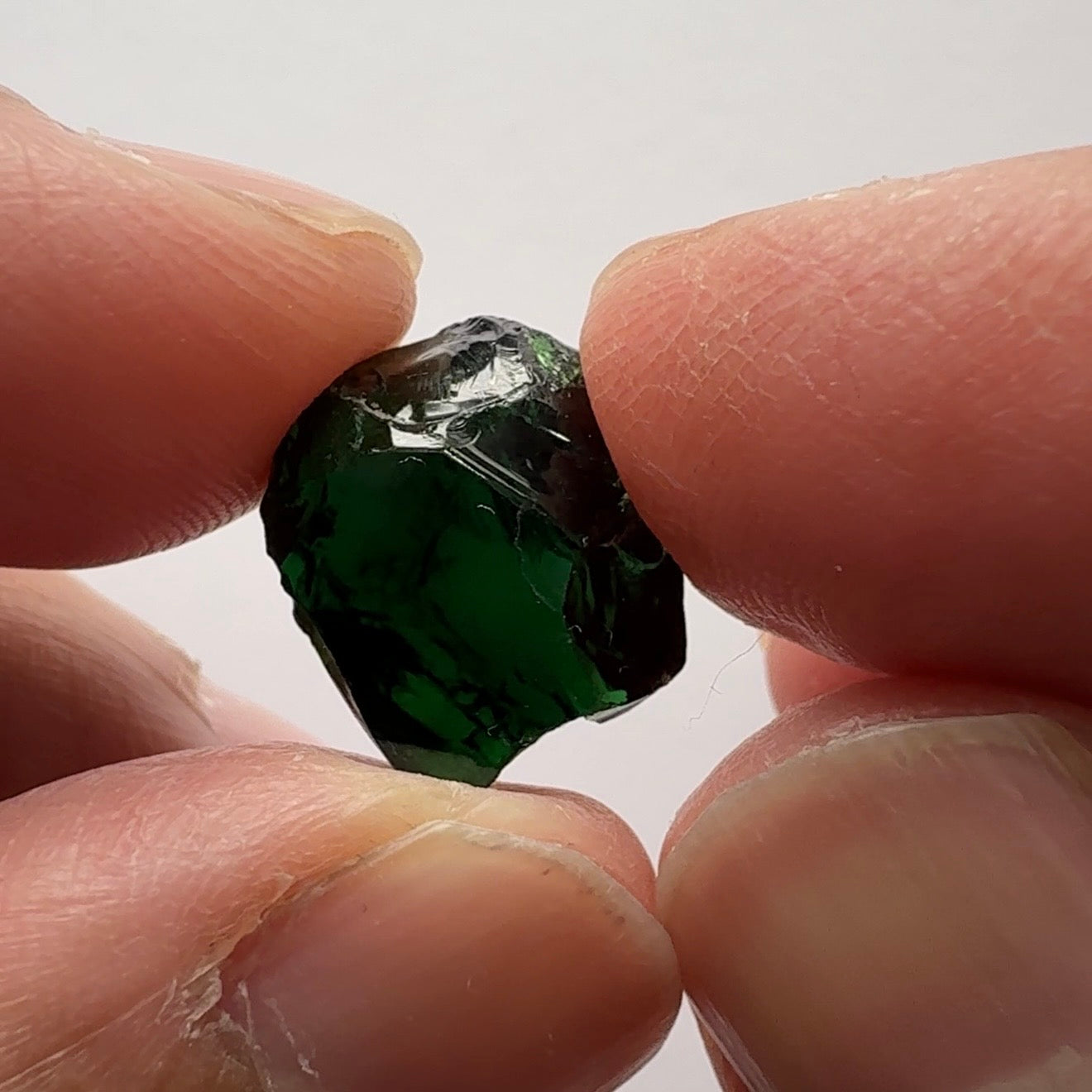 Chrome Tourmaline - dark stone, 12.48ct, Laletema, Tanzania, Untreated Unheated, vvs-if