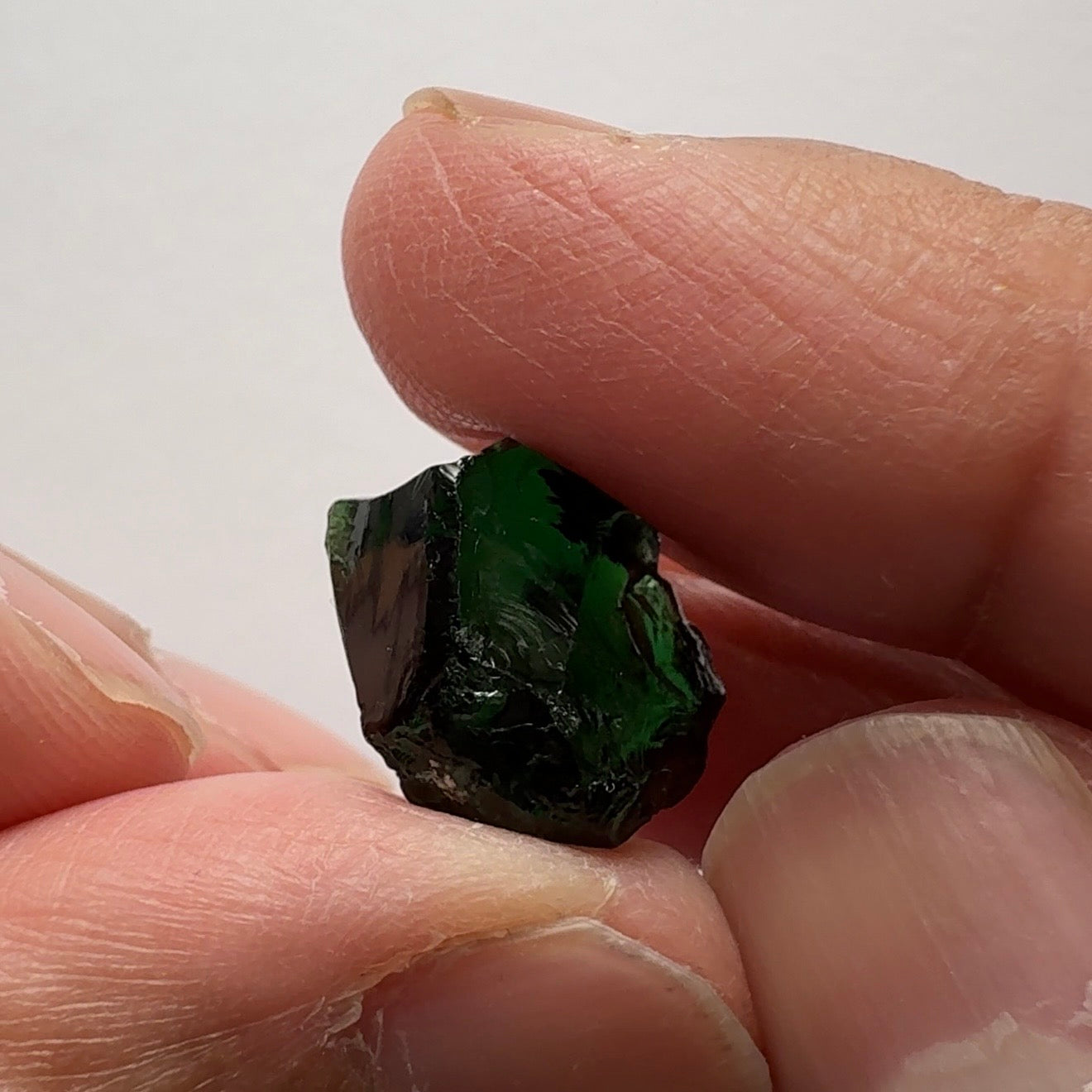 Chrome Tourmaline - dark stone, 12.48ct, Laletema, Tanzania, Untreated Unheated, vvs-if