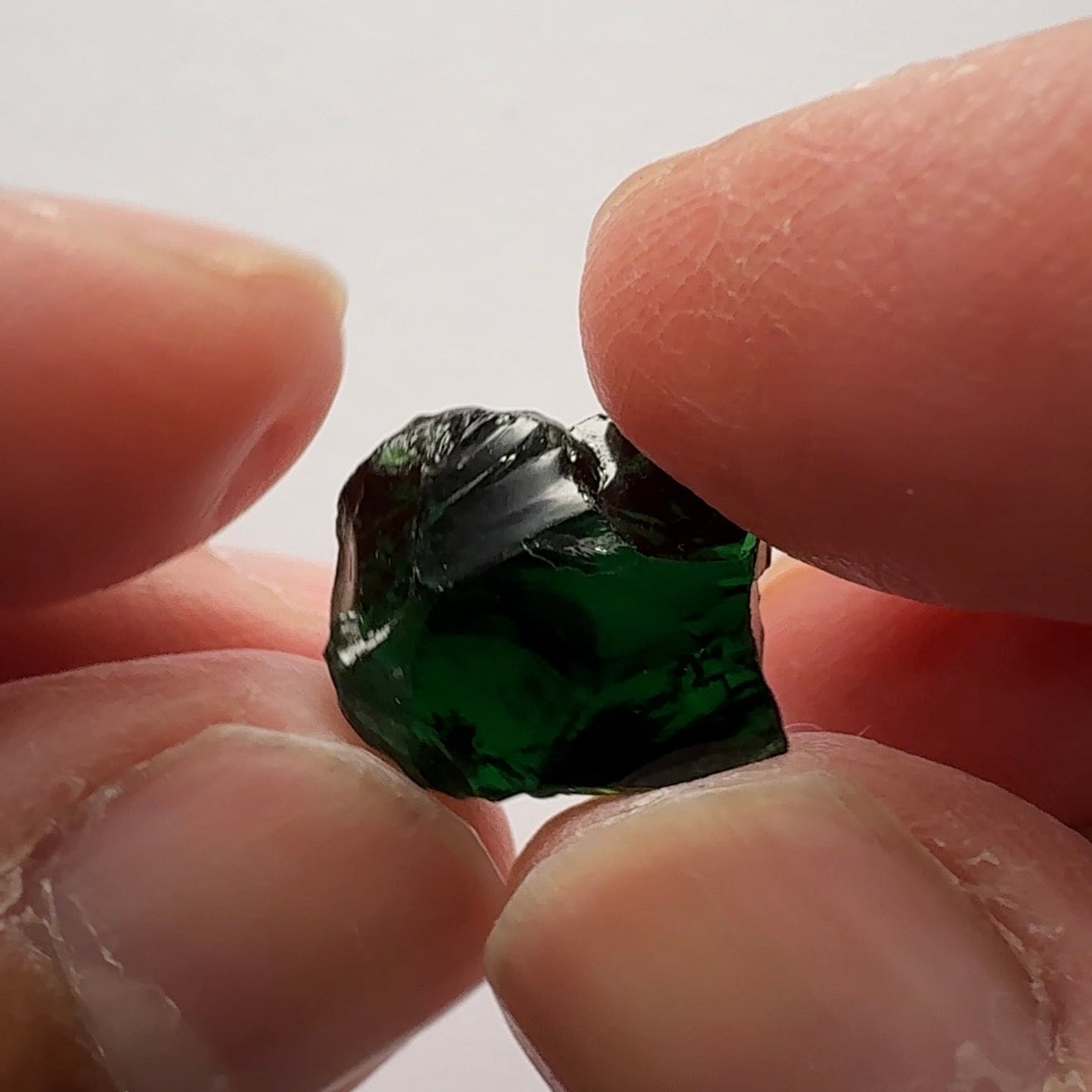 Chrome Tourmaline - dark stone, 12.48ct, Laletema, Tanzania, Untreated Unheated, vvs-if