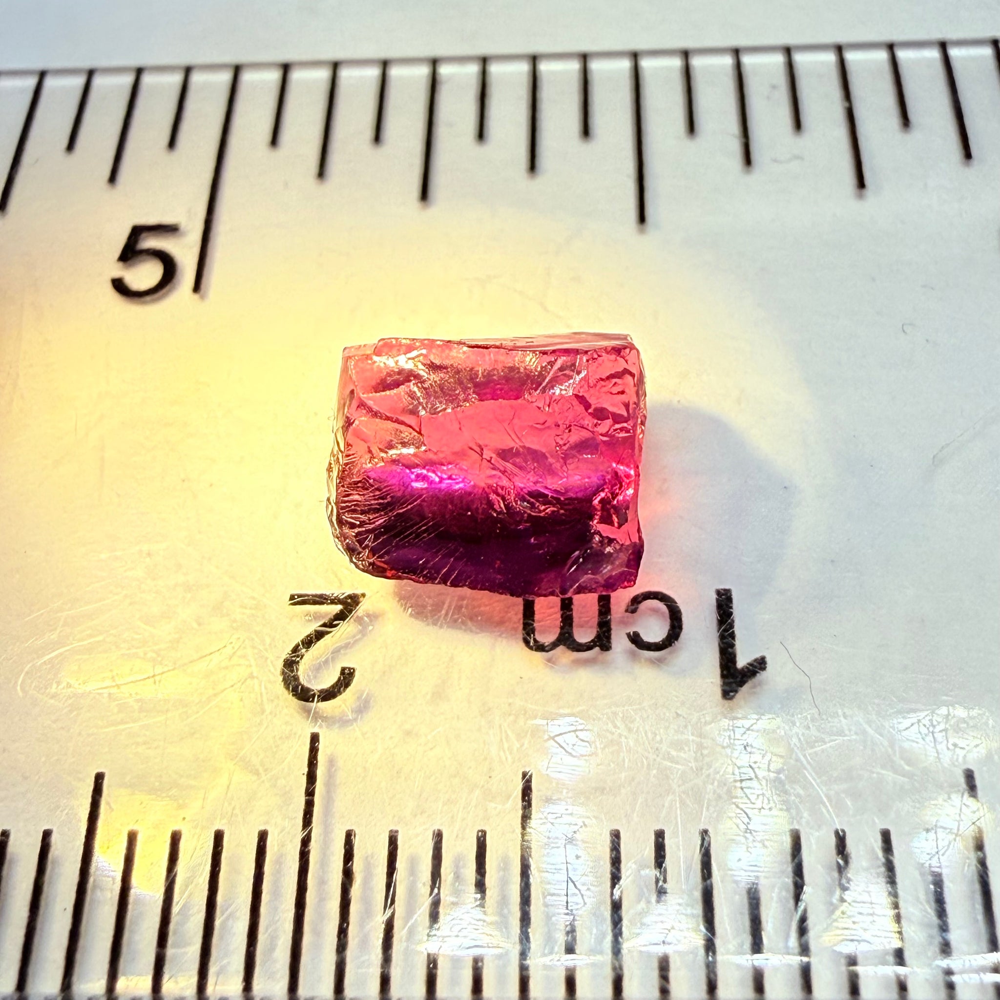 Colour Shift Garnet, 2.49ct, Tanzania, Untreated Unheated, vvs-if