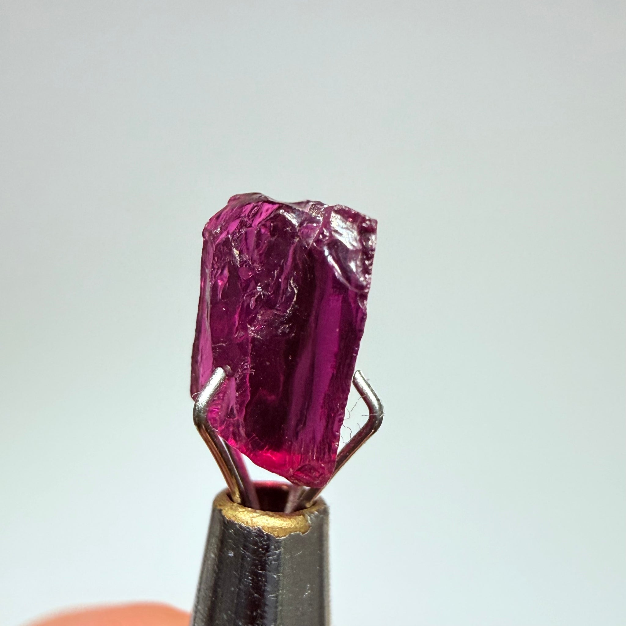 Colour Shift Garnet, 2.49ct, Tanzania, Untreated Unheated, vvs-if