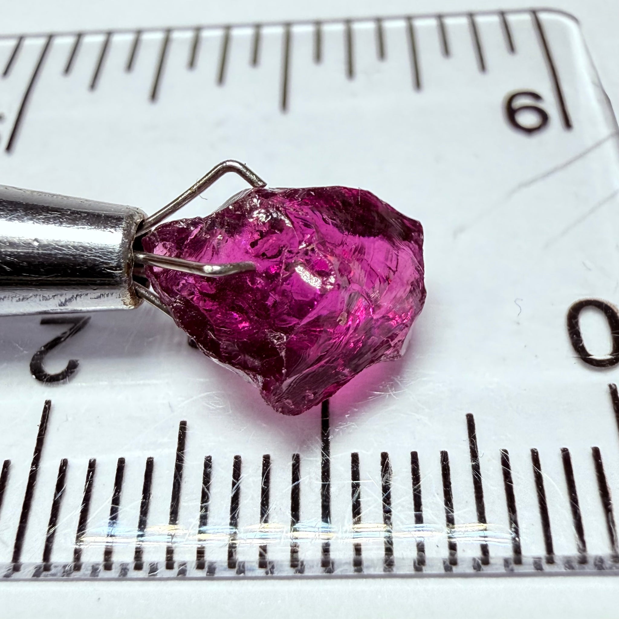 Colour Shift Garnet, 3.02ct, Tanzania, Untreated Unheated, no inclusions just very slight silk