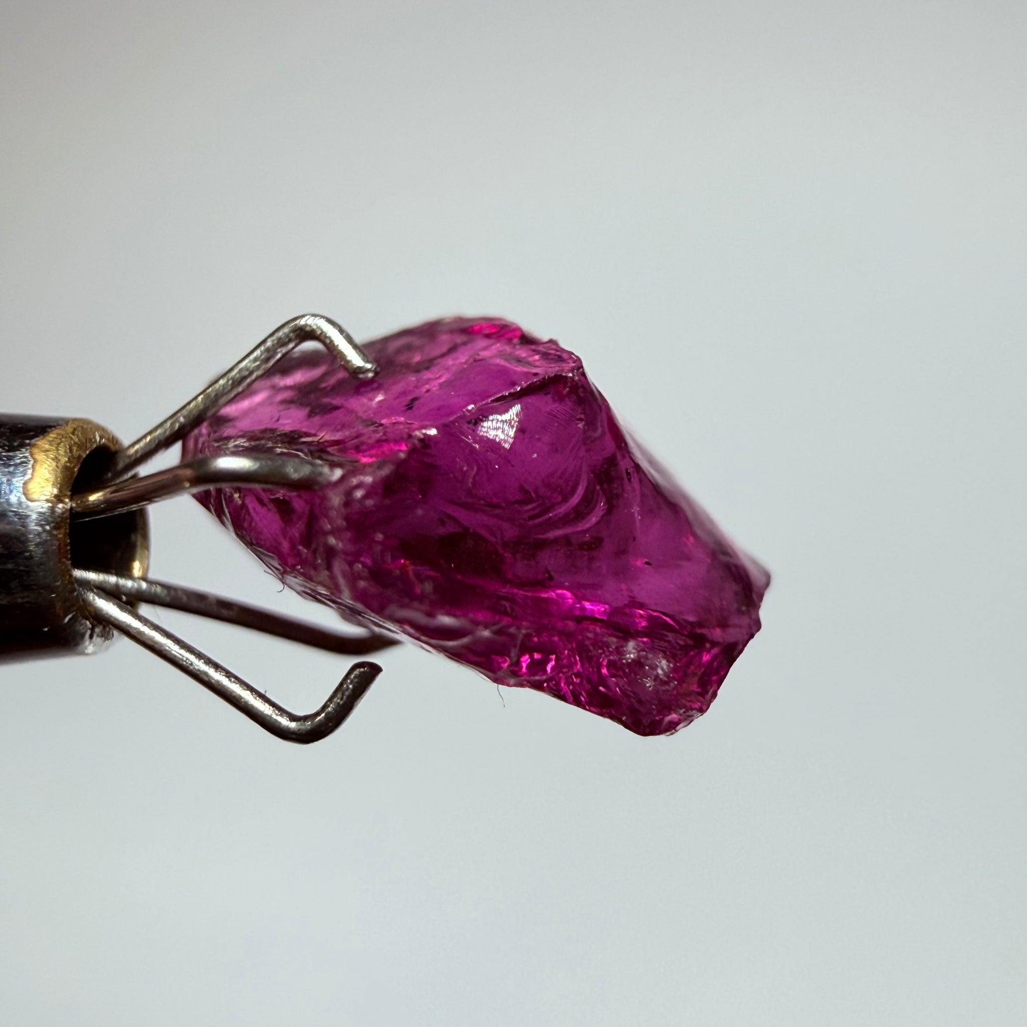 Colour Shift Garnet, 3.02ct, Tanzania, Untreated Unheated, no inclusions just very slight silk