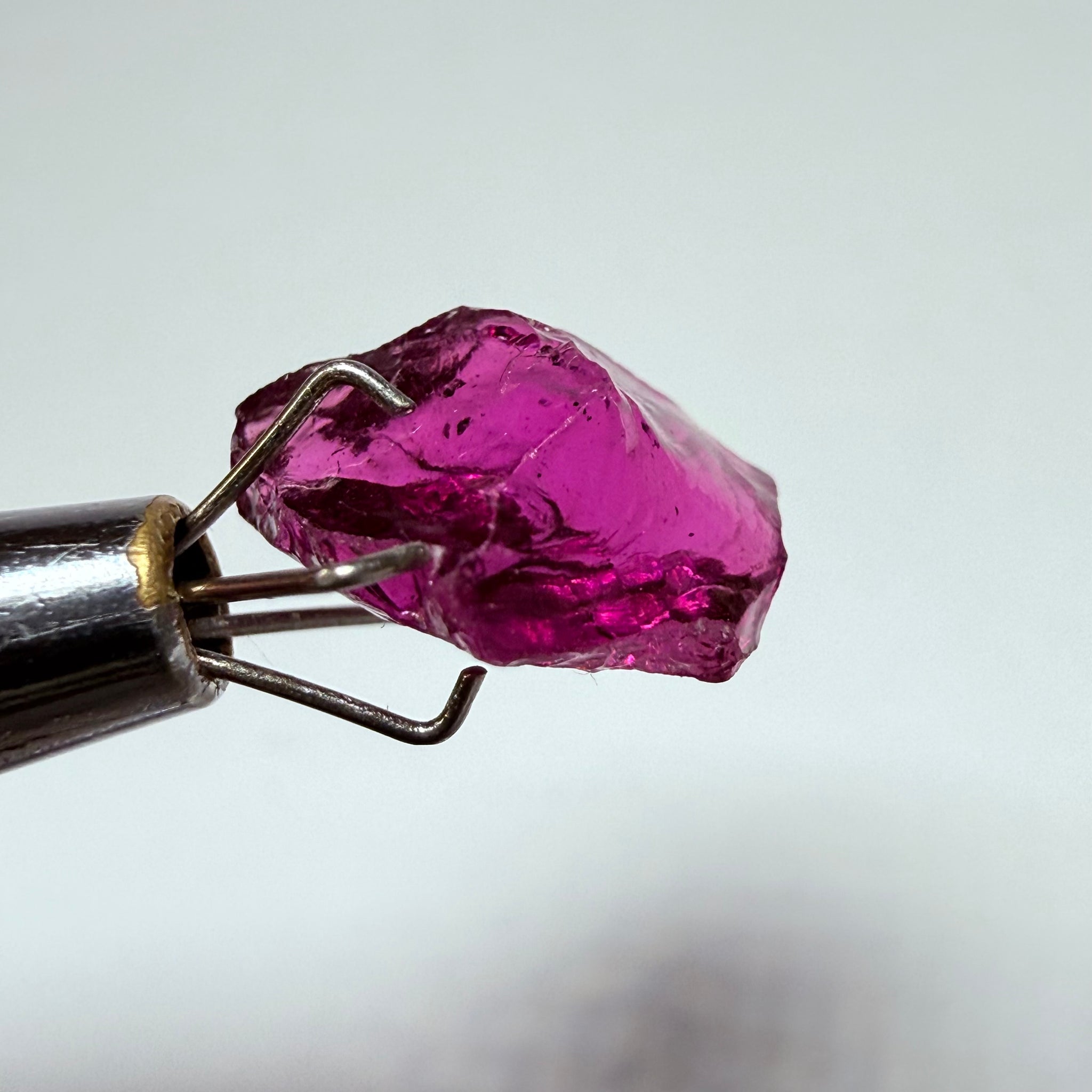 Colour Shift Garnet, 3.02ct, Tanzania, Untreated Unheated, no inclusions just very slight silk