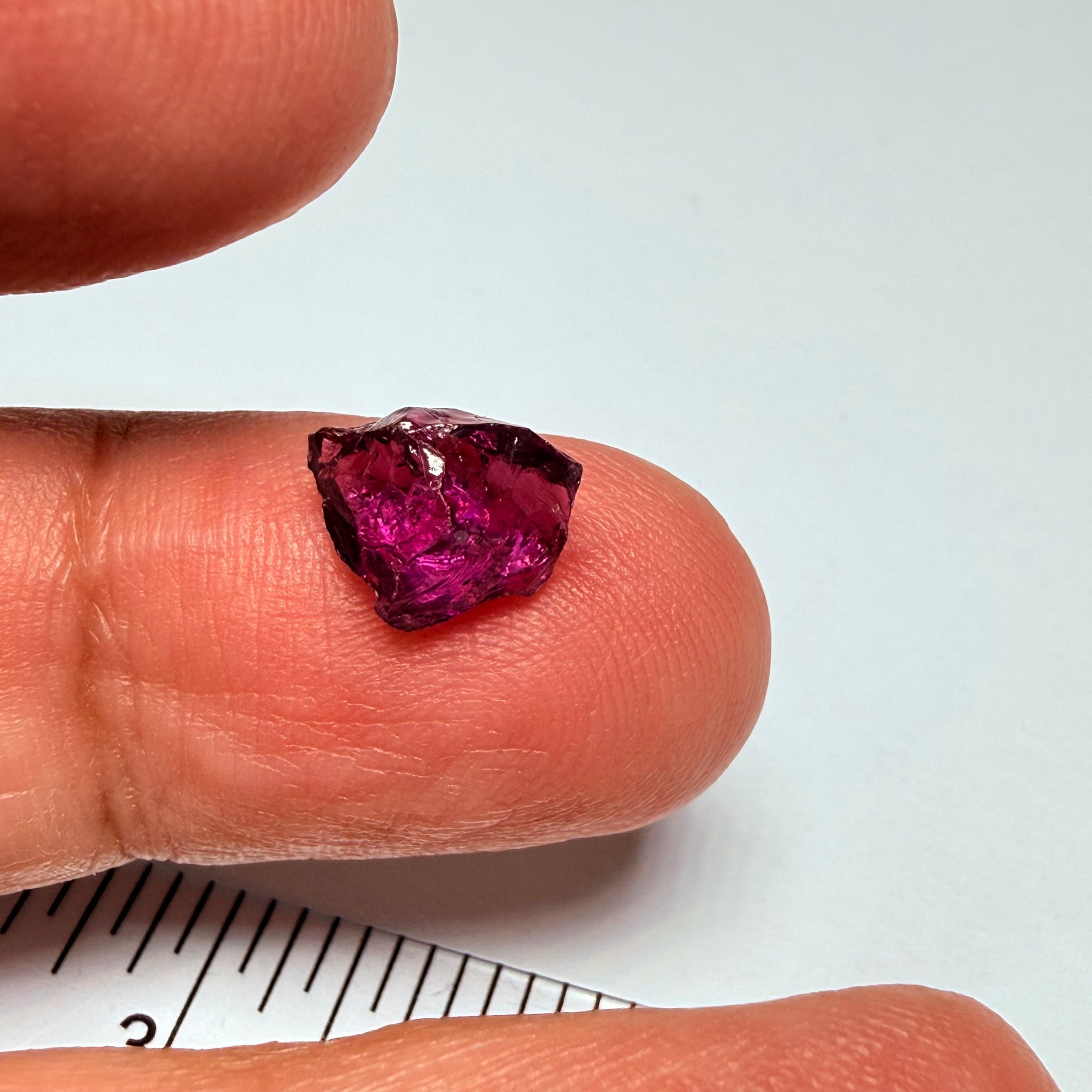 Colour Shift Garnet, 3.02ct, Tanzania, Untreated Unheated, no inclusions just very slight silk