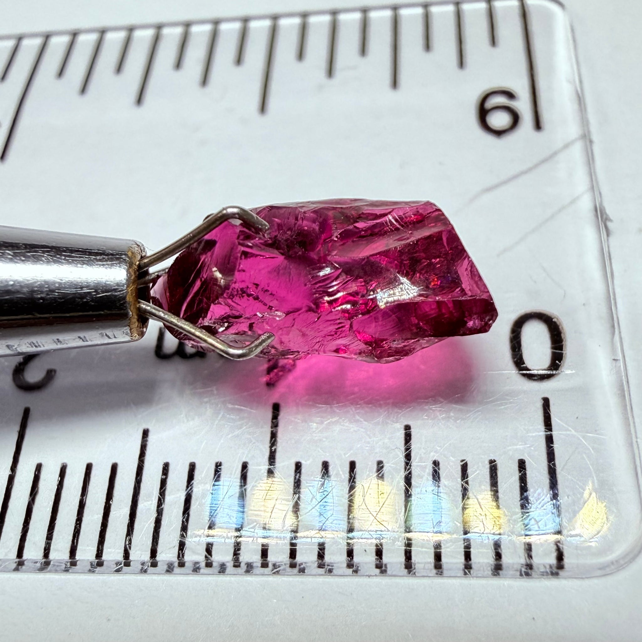 Colour Shift Garnet, 3.80ct, Tanzania, Untreated Unheated, vvs-if