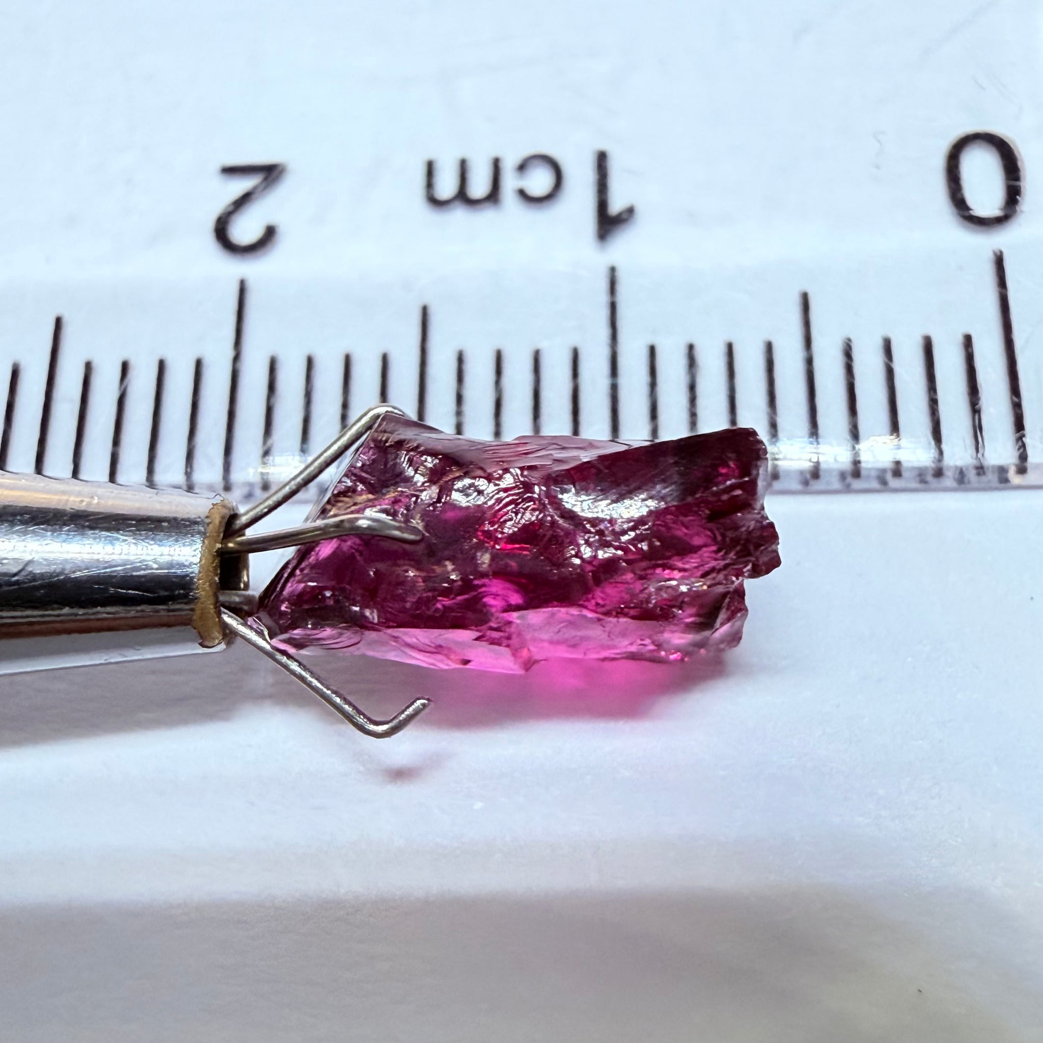 Colour Shift Garnet, 3.80ct, Tanzania, Untreated Unheated, vvs-if