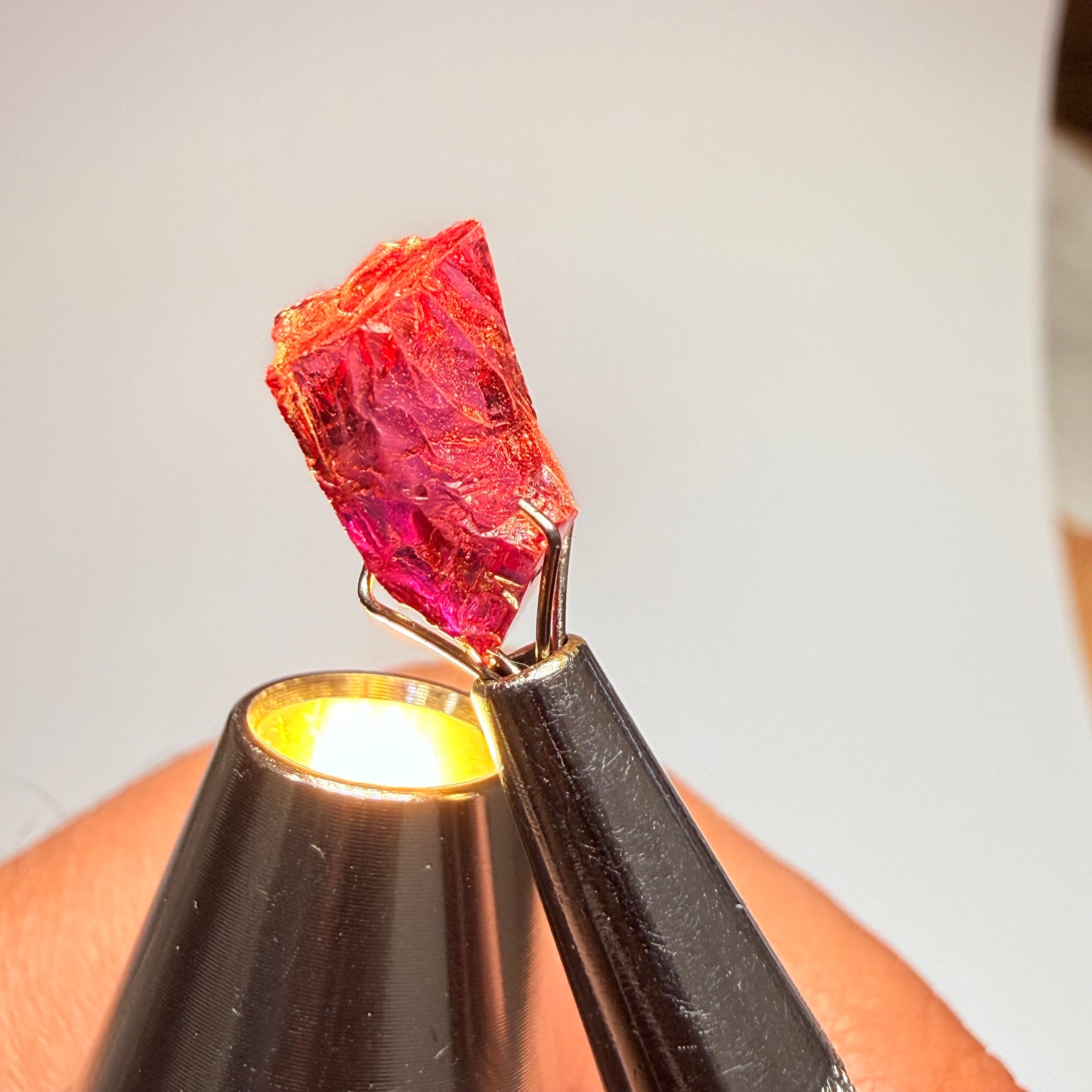 Colour Shift Garnet, 3.80ct, Tanzania, Untreated Unheated, vvs-if