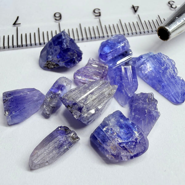 Tanzanite Crystal Lot, 21.32ct, Merelani, Tanzania. Gently Heated, these are tiny but great for setting in jewellery