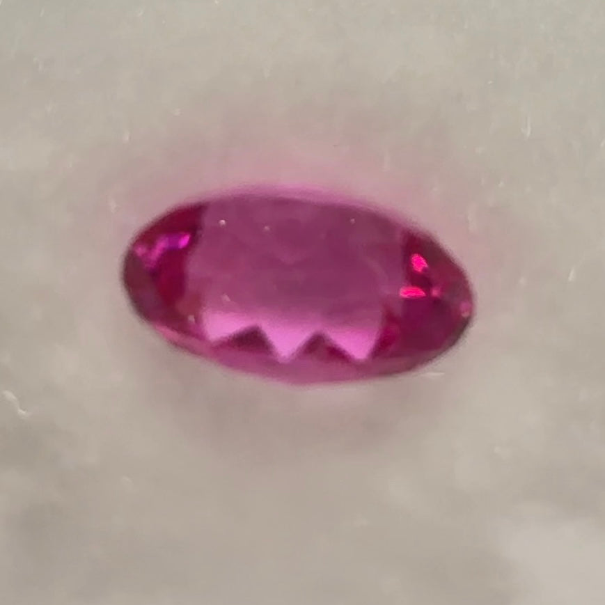 Winza Ruby, 1.02ct, Winza, Tanzania, Untreated Unheated, vvs-if, 6.9 x 4.6 x 3.8mm, it’s more redder than the photos
