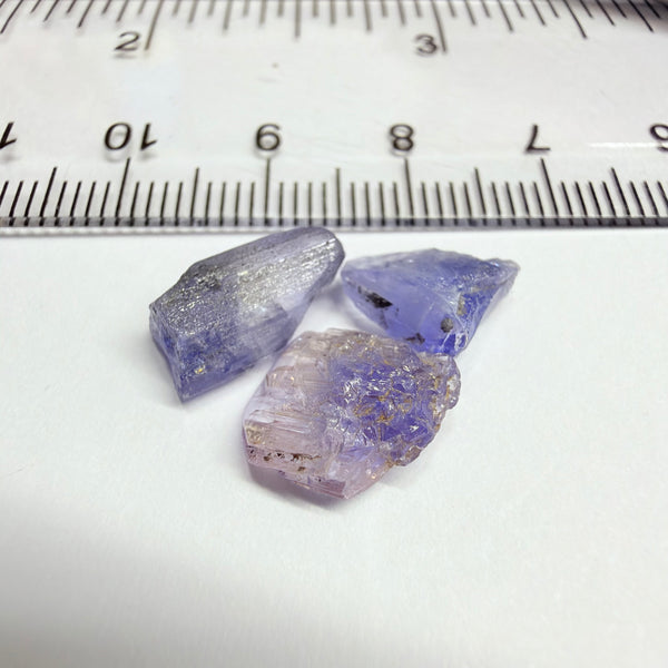 Tanzanite Crystal Lot, 9.28ct, Merelani, Tanzania. Gently Heated, these are tiny but great for setting in jewellery