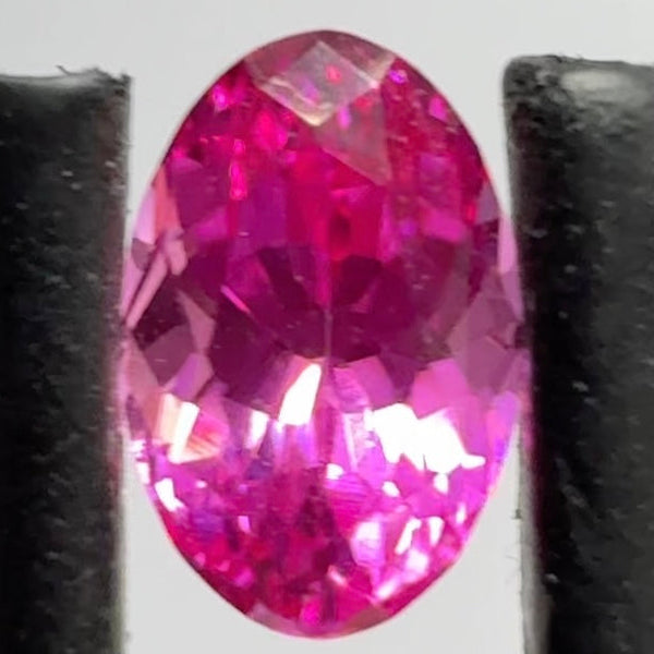Winza Ruby, 1.02ct, Winza, Tanzania, Untreated Unheated, vvs-if, 6.9 x 4.6 x 3.8mm, it’s more redder than the photos, one of the finest pieces we’ve ever cut from Winza  rough