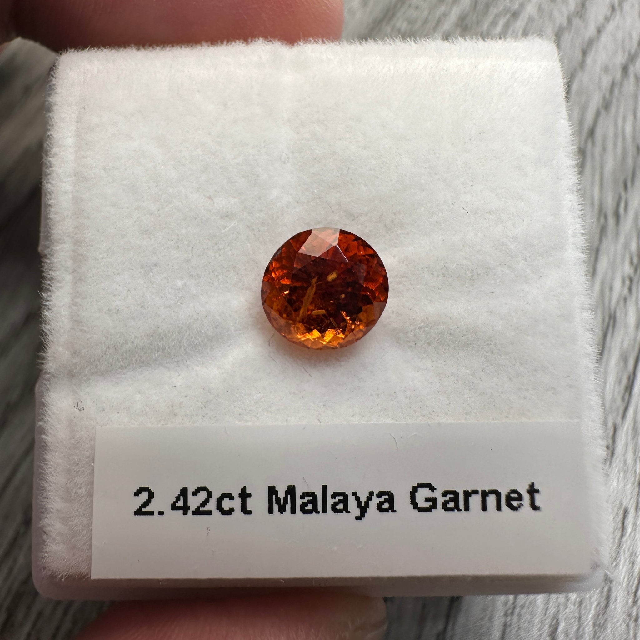 Malaya Garnet, 2.42ct, Untreated Unheated