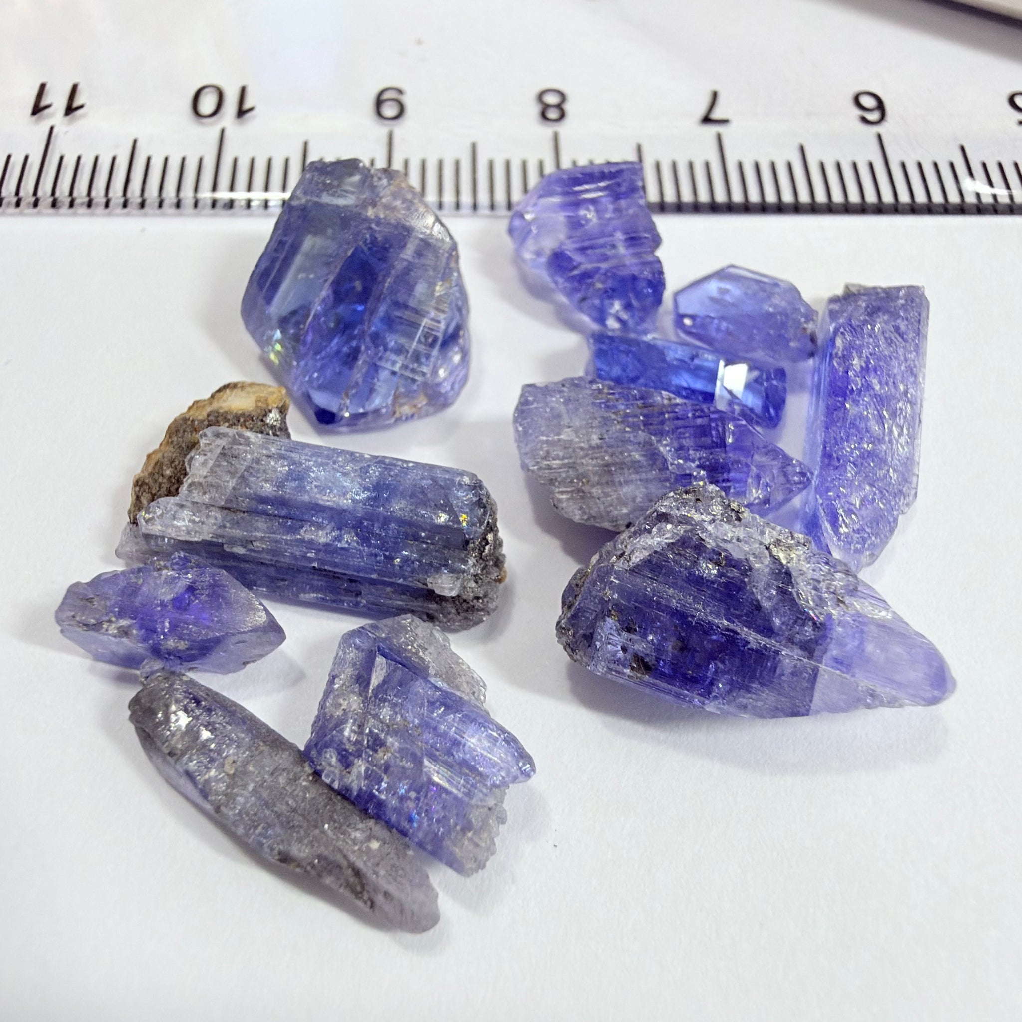 Tanzanite Crystal Lot, 40.48ct, Merelani, Tanzania. Gently Heated, these are tiny but great for setting in jewellery