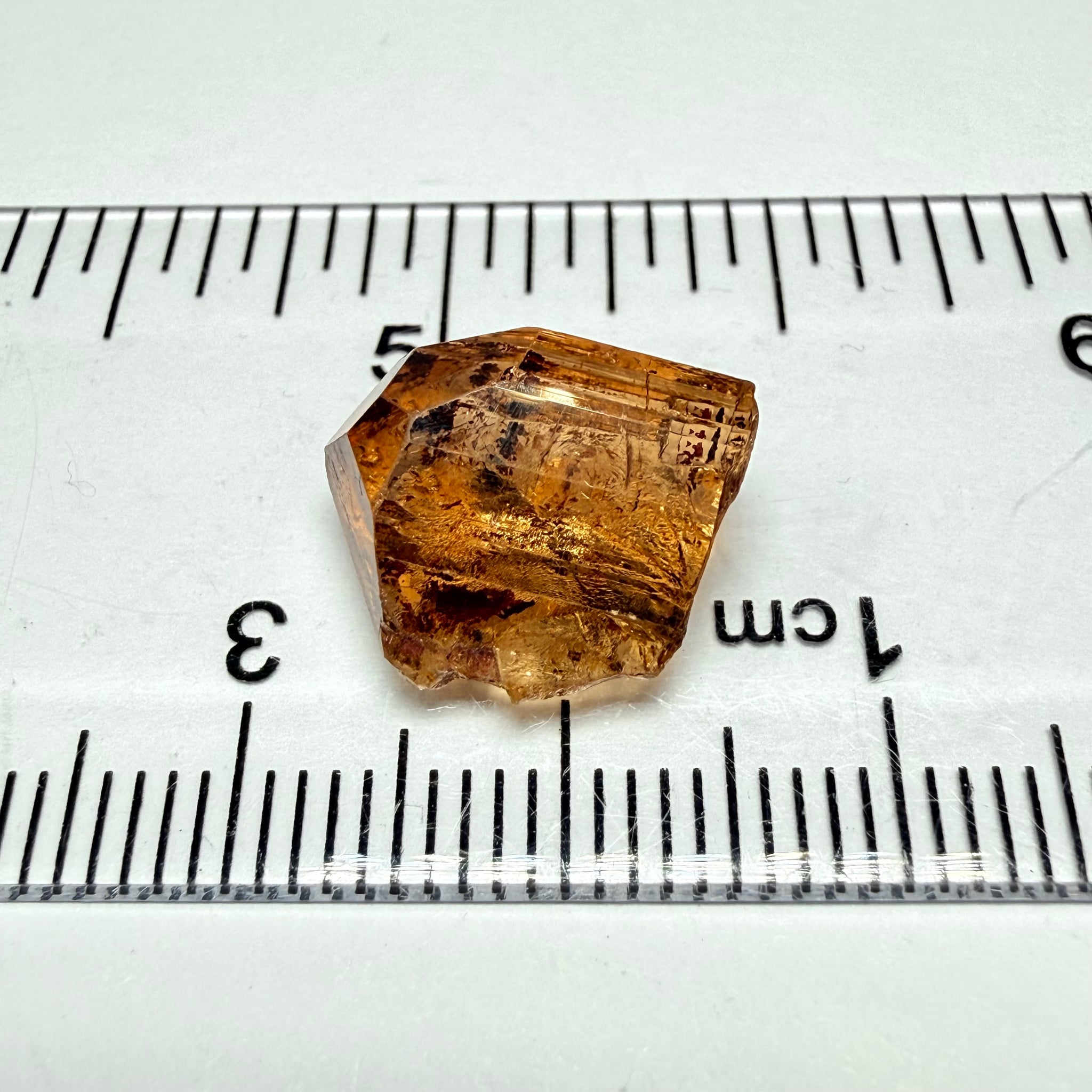 Tourmaline, 7.28ct, Tanzania, Untreated Unheated, slight inclusions on the outside skin, remove on disk, rest VVS-IF, flattish shape