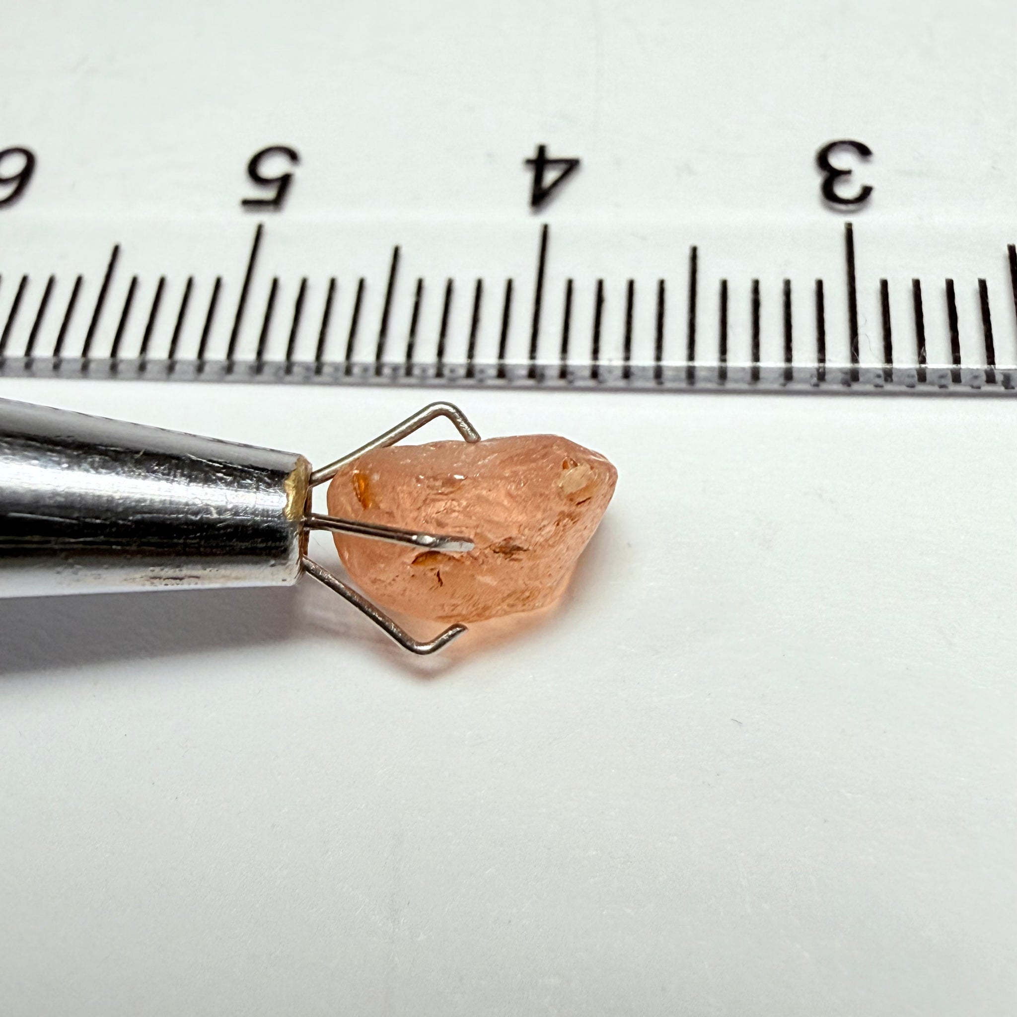 Mahenge Garnet, 2.56ct, Mahenge, Tanzania, Untreated Unheated, vs