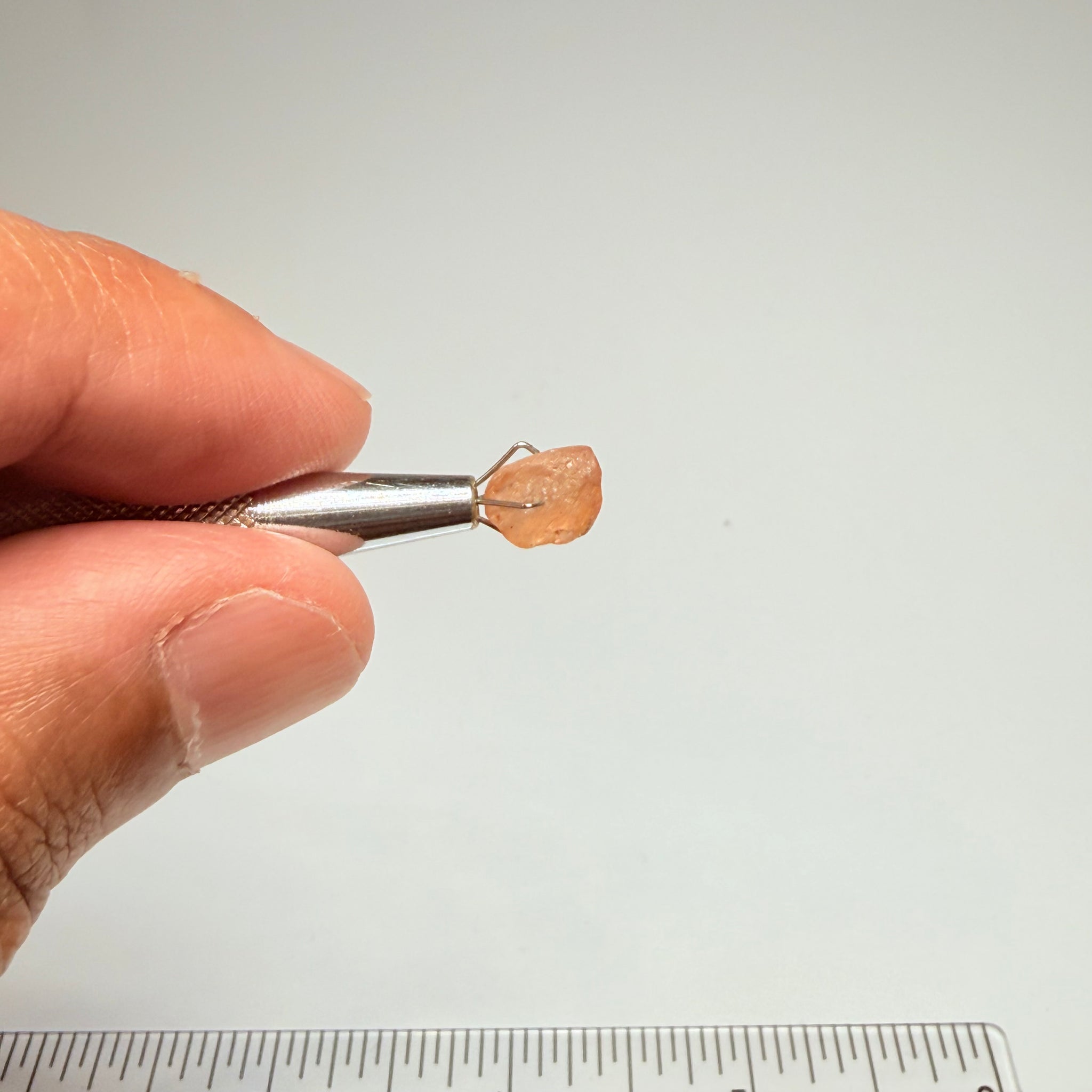 Mahenge Garnet, 2.56ct, Mahenge, Tanzania, Untreated Unheated, vs