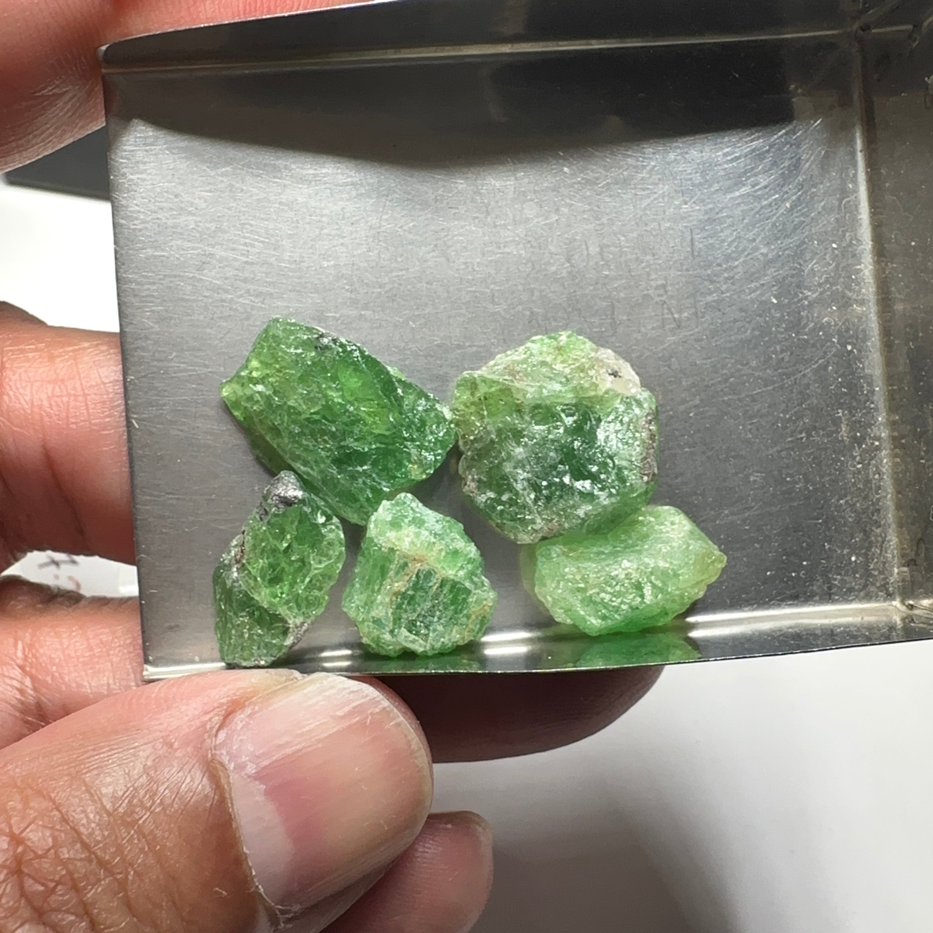 47.28ct Tsavorite Garnet Lot, Tanzania. Untreated Unheated. 5.37ct - 14.51ct. All included, slightly transparent, good for setting in jewellery as is or as specimens to add to a collection