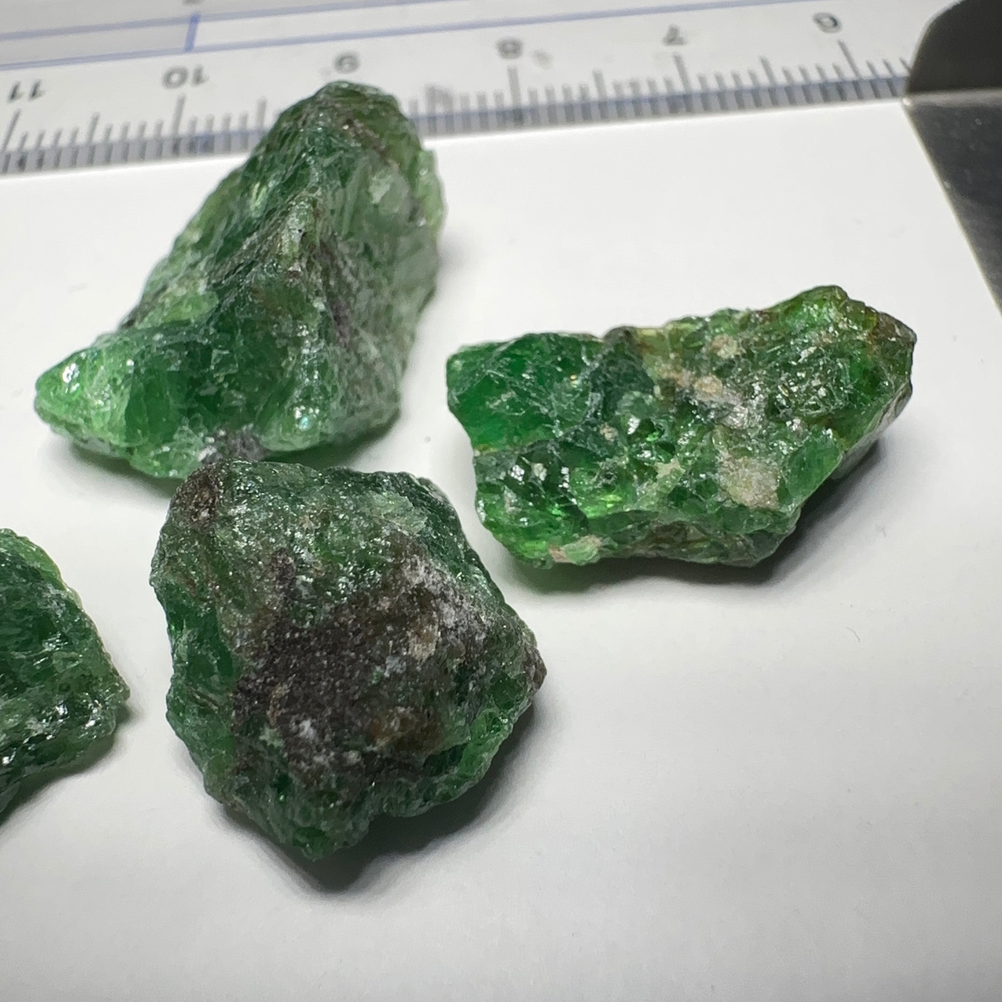 Tsavorite Garnet Lot, 101.98ct, Tanzania. Untreated Unheated. 11.26ct- 27.87ct. Good as specimens to add to a collection