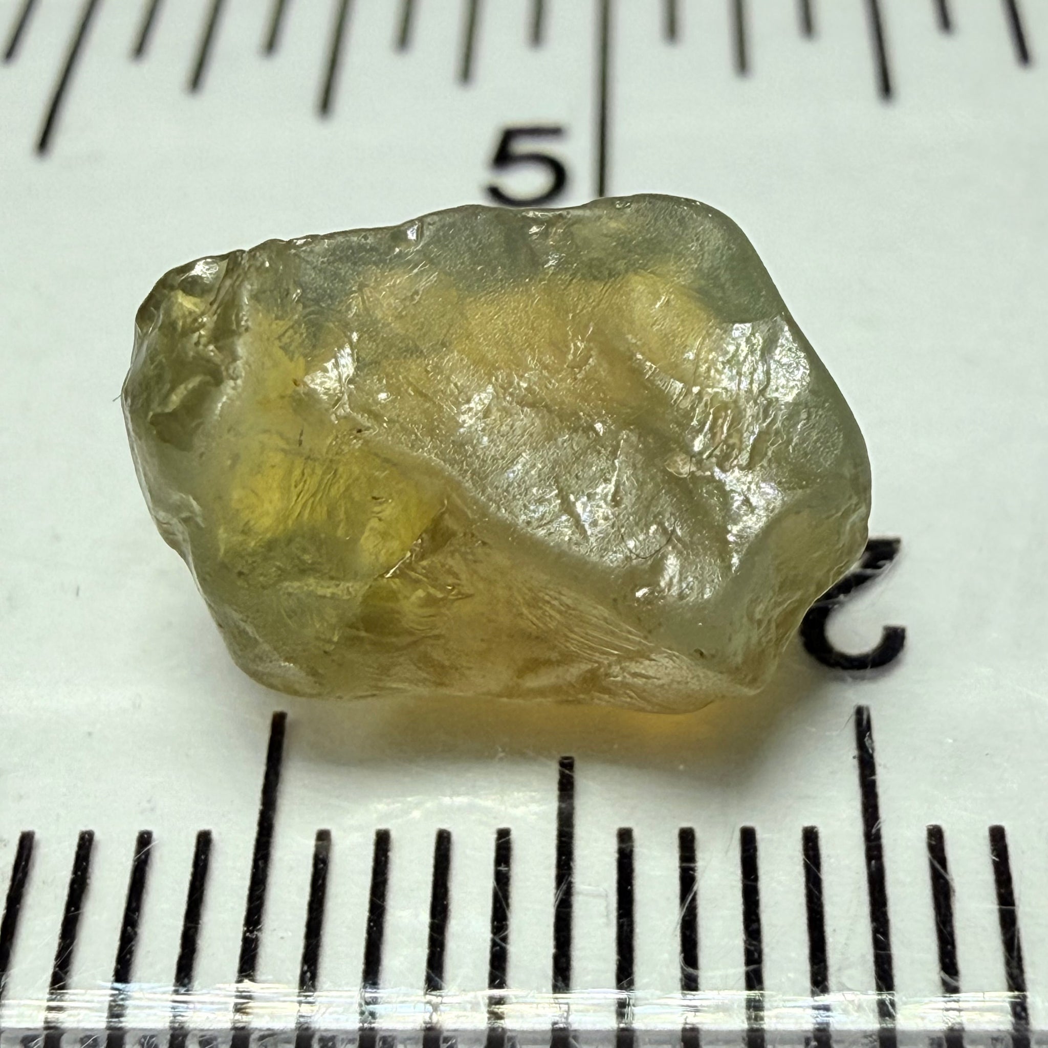 Green Chrysoberyl, 5.20ct, Tunduru, Tanzania, Untreated Unheated, cloudy and flat shape see pics