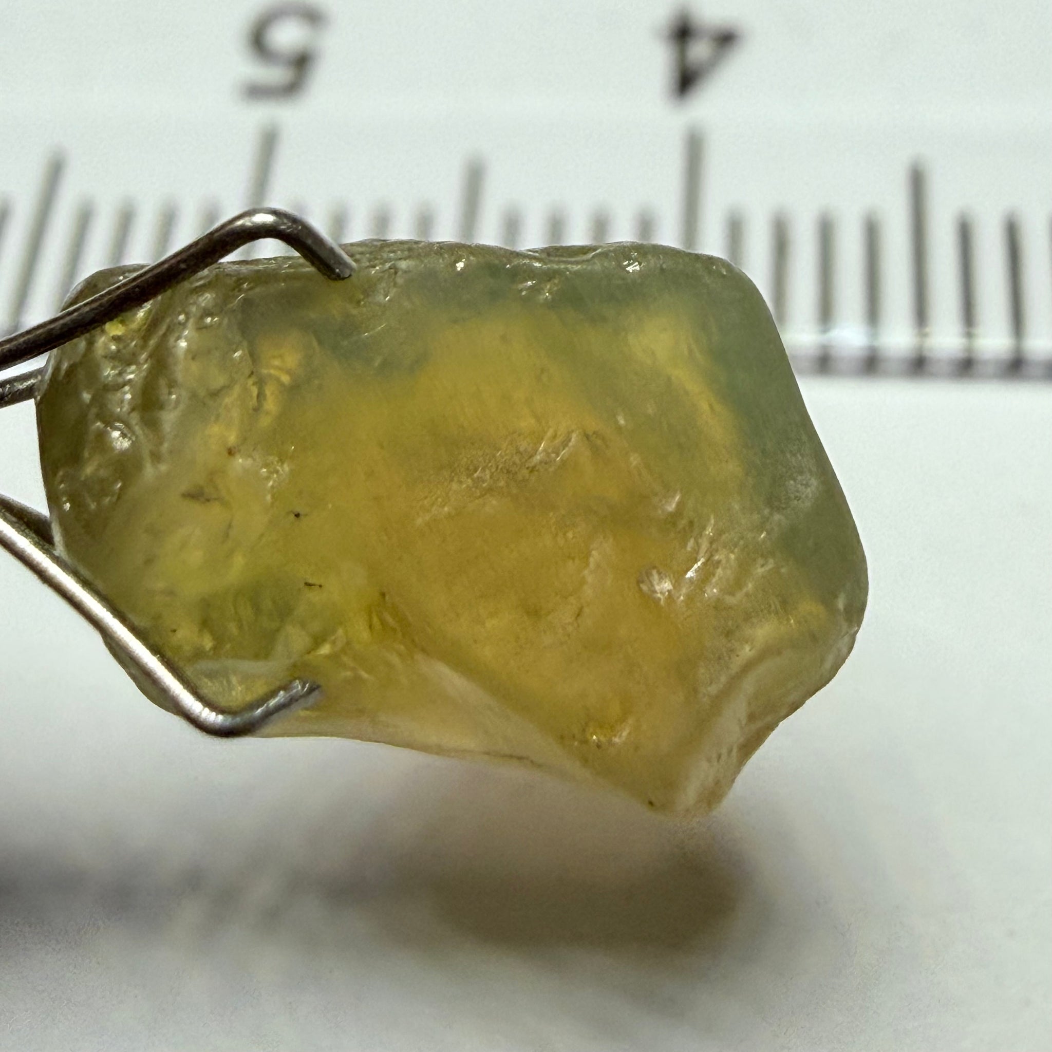 Green Chrysoberyl, 5.20ct, Tunduru, Tanzania, Untreated Unheated, cloudy and flat shape see pics