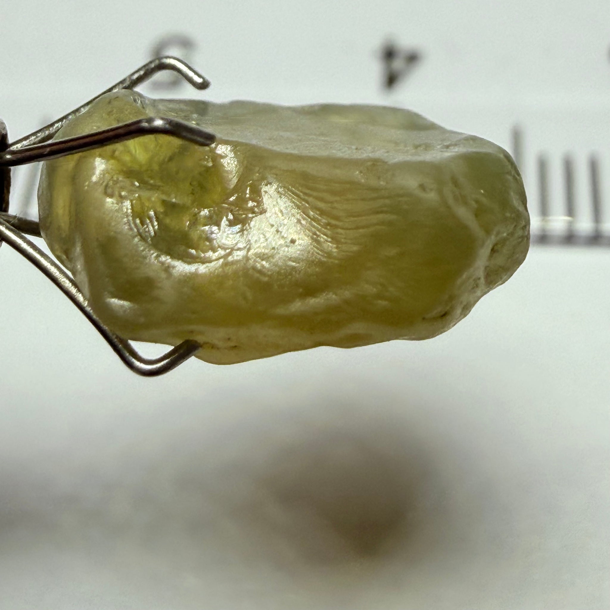 Green Chrysoberyl, 5.20ct, Tunduru, Tanzania, Untreated Unheated, cloudy and flat shape see pics