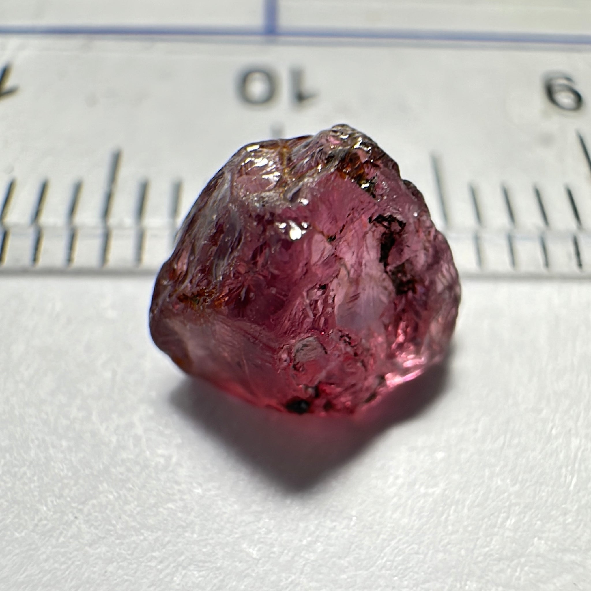Mahenge Spinel, 2.08ct, Mahenge, Tanzania, Untreated Unheated. vs-vvs and slight silk