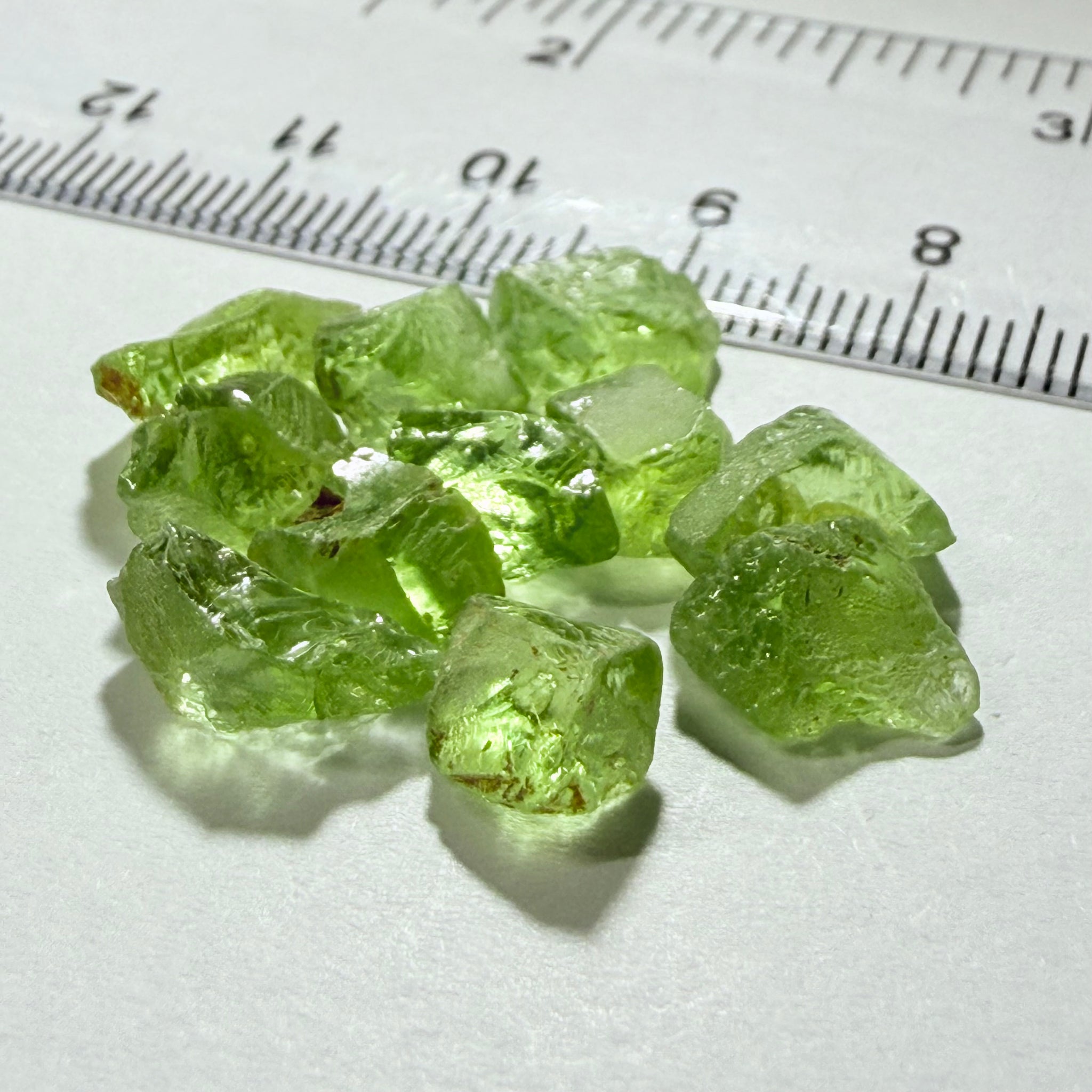 GoGo Peridot Lot, 26.36ct, Mined by the Wa GoGo tribe in Tanzania, Untreated Unheated, Bright Apple Green, 2.04ct-2.81ct, 12pcs, vvs-if