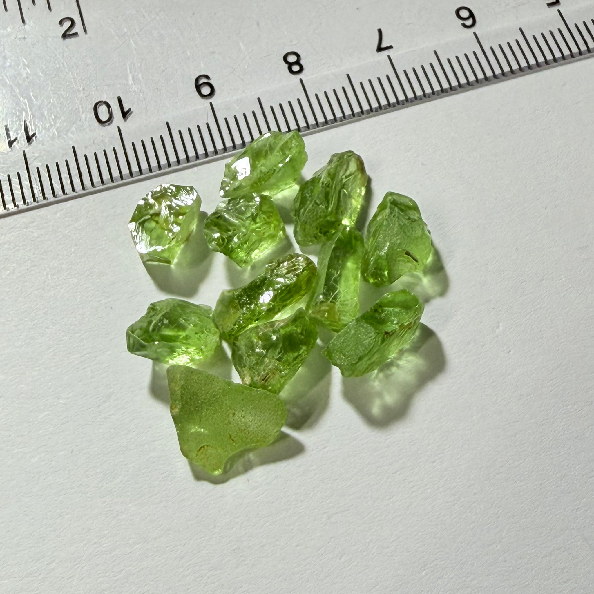 GoGo Peridot Lot, 25.00ct, Mined by the Wa GoGo tribe in Tanzania, Untreated Unheated, Bright Apple Green, 2.09ct-2.70ct, 11pcs, vvs-if