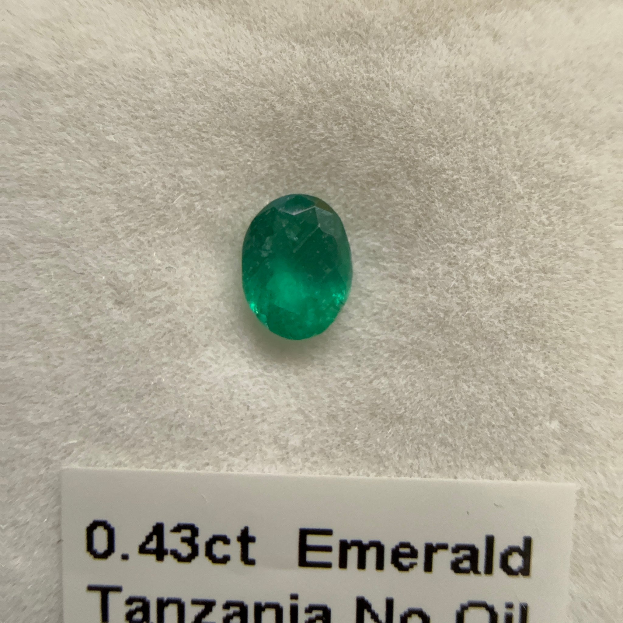 Emerald, 0.43ct, Tanzania, No Oil, Unheated Unheated