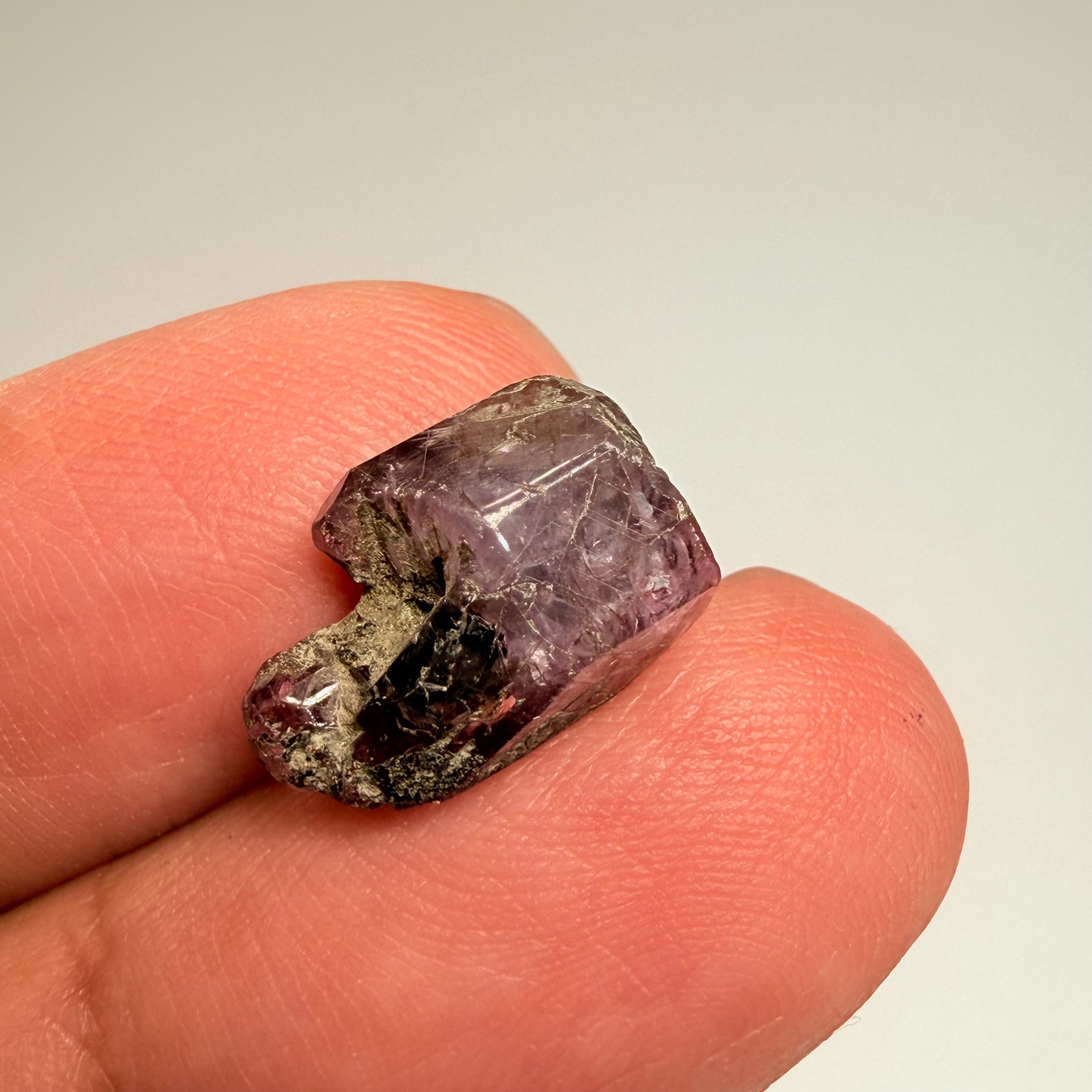 Winza Sapphire Crystal Specimen, 7.92ct, Winza, Tanzania, Untreated, Unheated