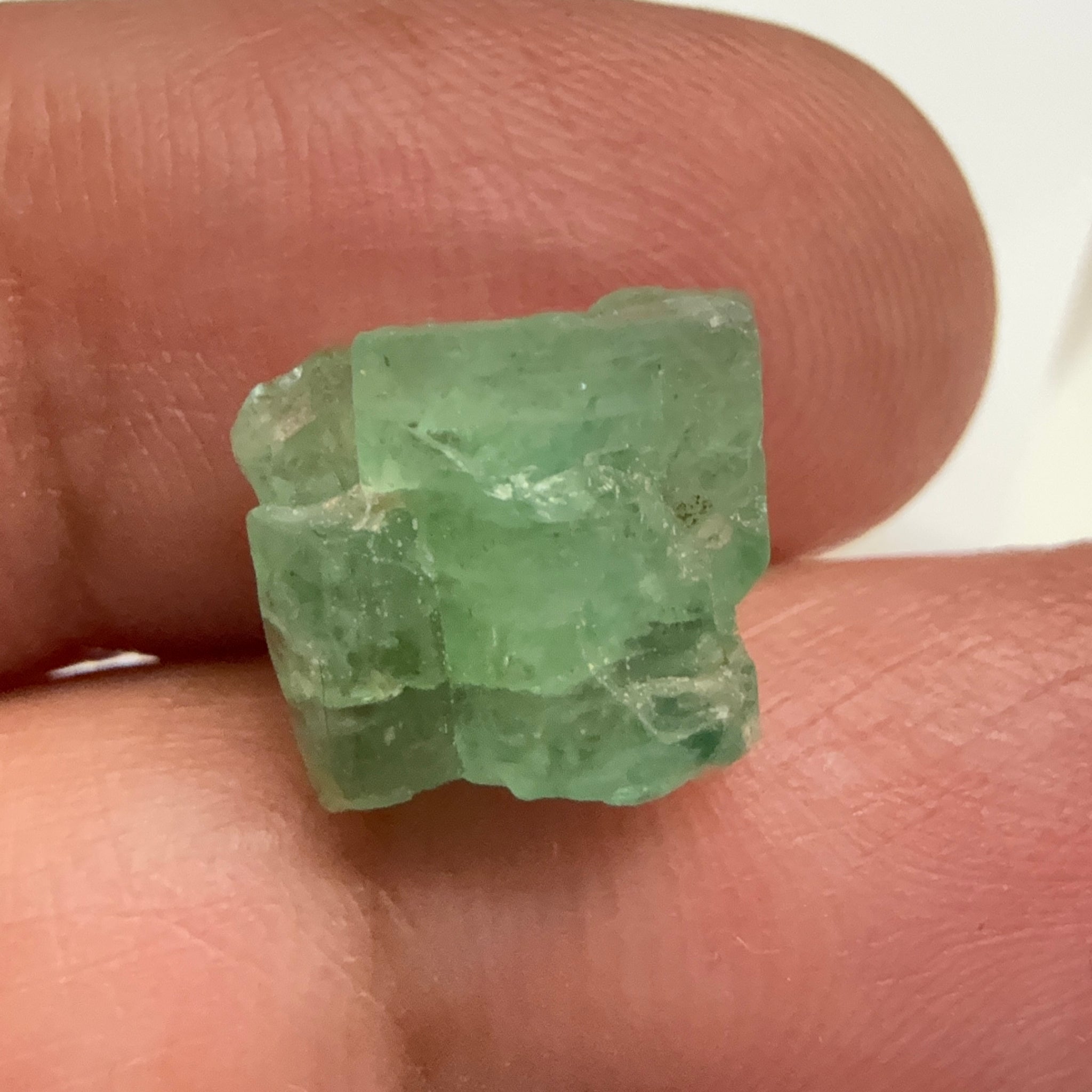 Emerald Crystal, 5.65ct, Tanzania, Untreated Unheated, specimen grade