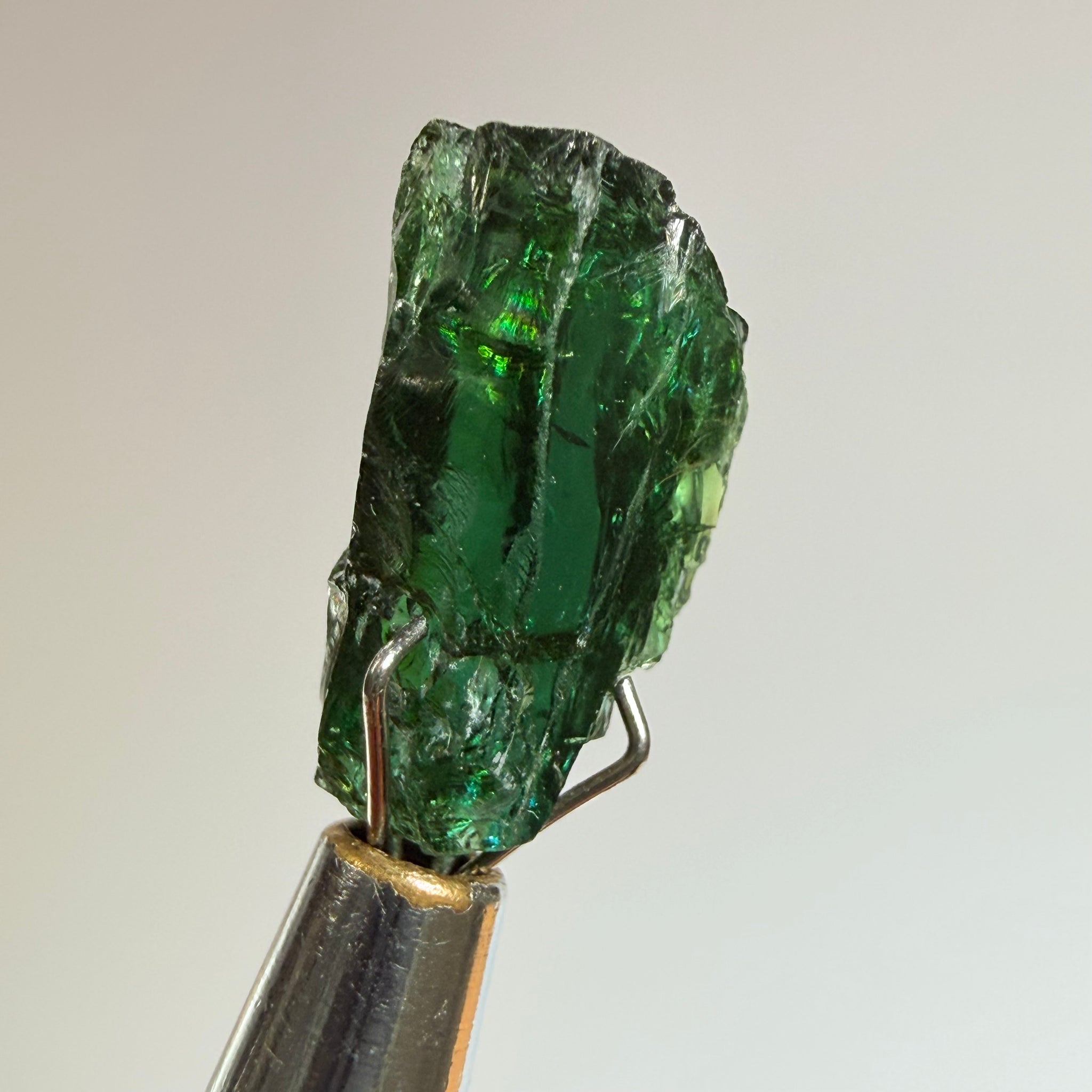 Tanzanite / Zoisite Crystal Specimen, 3.41ct, Merelani, Tanzania. Unheated Unheated, faceting portion in the center, major crack on the side circled in next pic