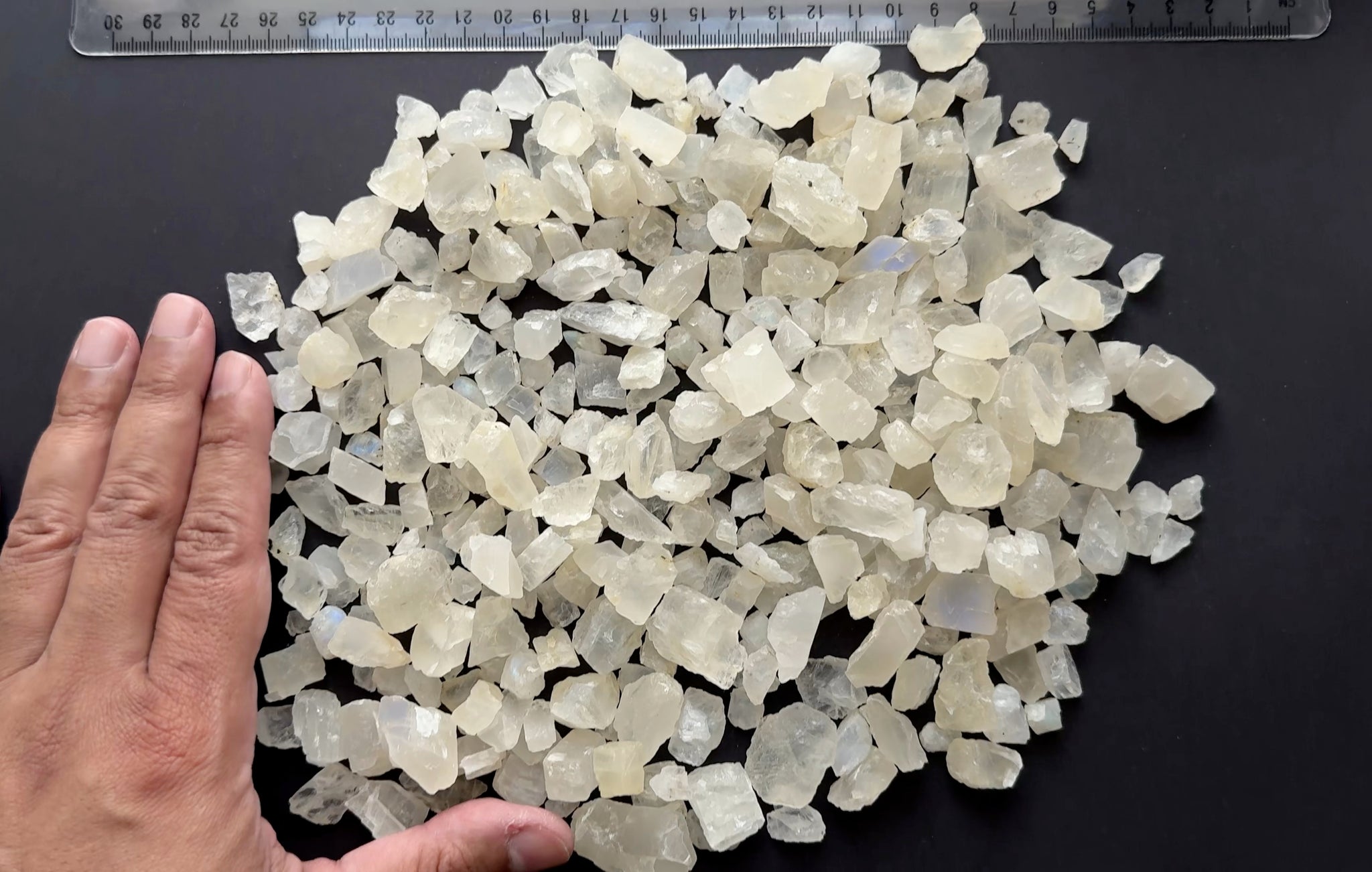 Moonstone Lot,  no sheen on this one, well some sheen, 638gm / 3190ct, Tanzania, Untreated Unheated, cabbing and faceting rough