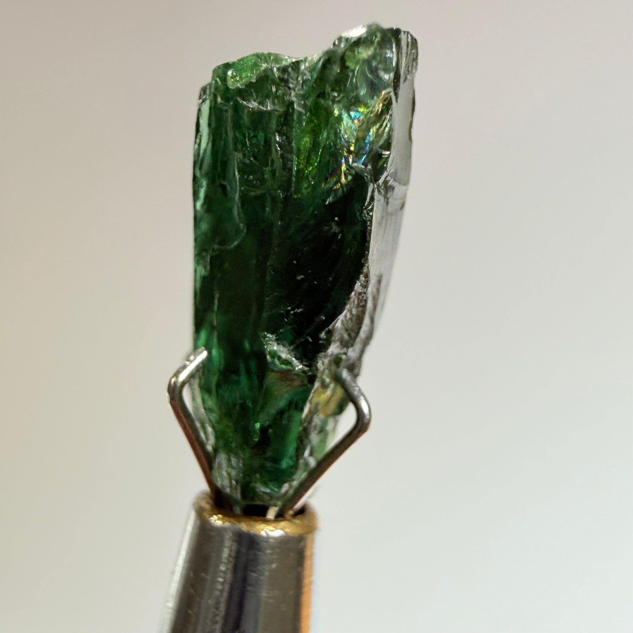 Tanzanite / Zoisite Crystal Specimen, 3.41ct, Merelani, Tanzania. Unheated Unheated, faceting portion in the center, major crack on the side circled in next pic