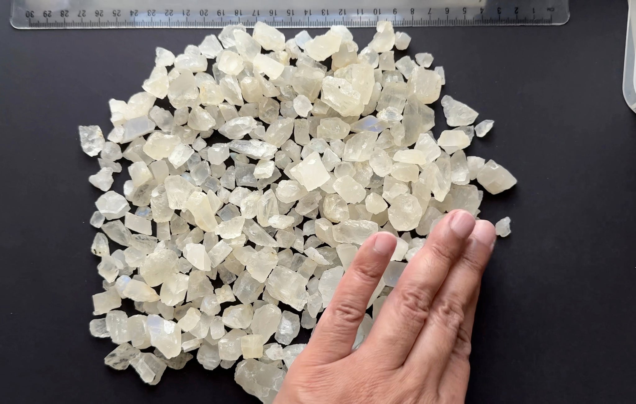 Moonstone Lot,  no sheen on this one, well some sheen, 638gm / 3190ct, Tanzania, Untreated Unheated, cabbing and faceting rough