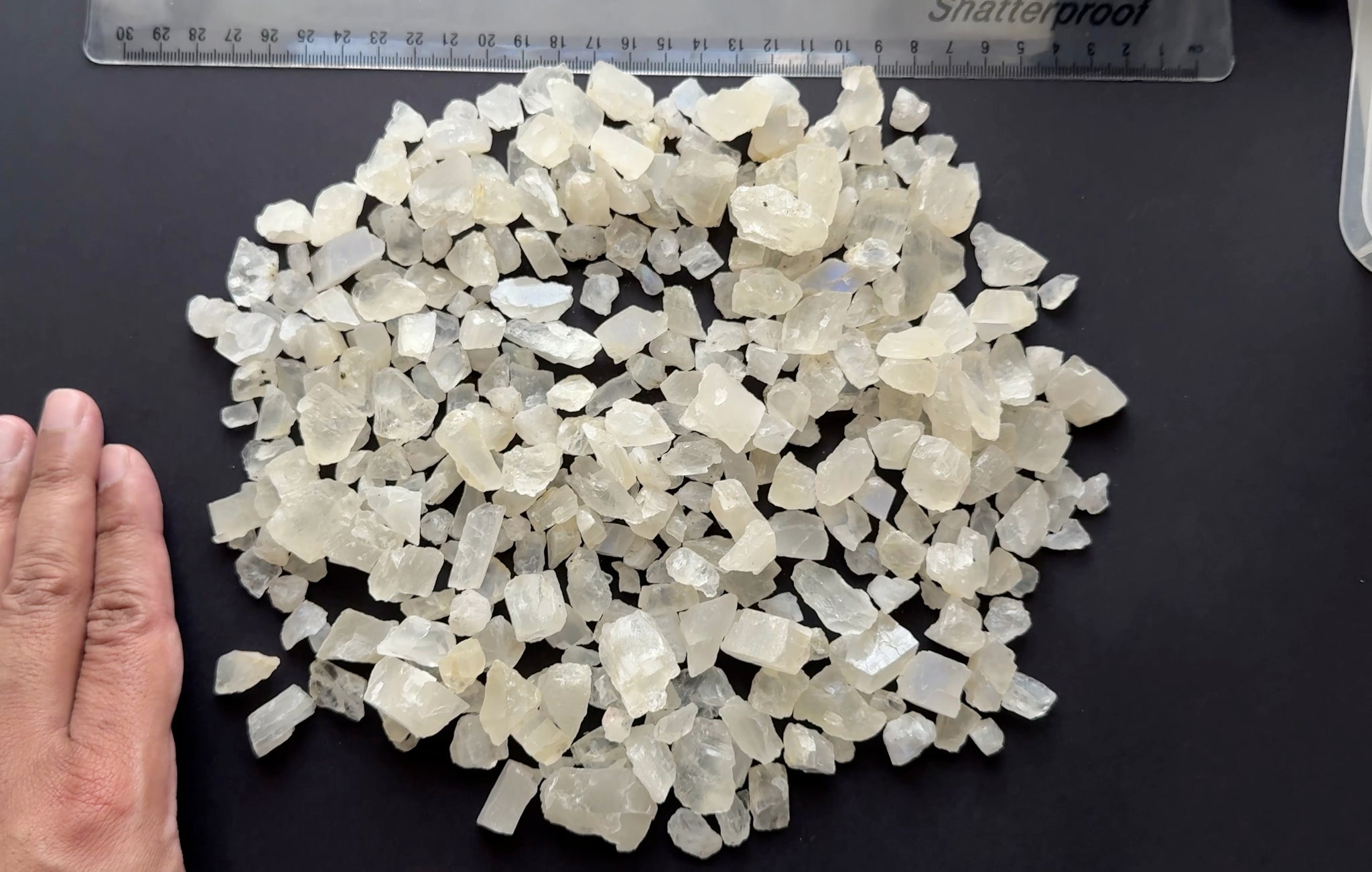 Moonstone Lot,  no sheen on this one, well some sheen, 638gm / 3190ct, Tanzania, Untreated Unheated, cabbing and faceting rough