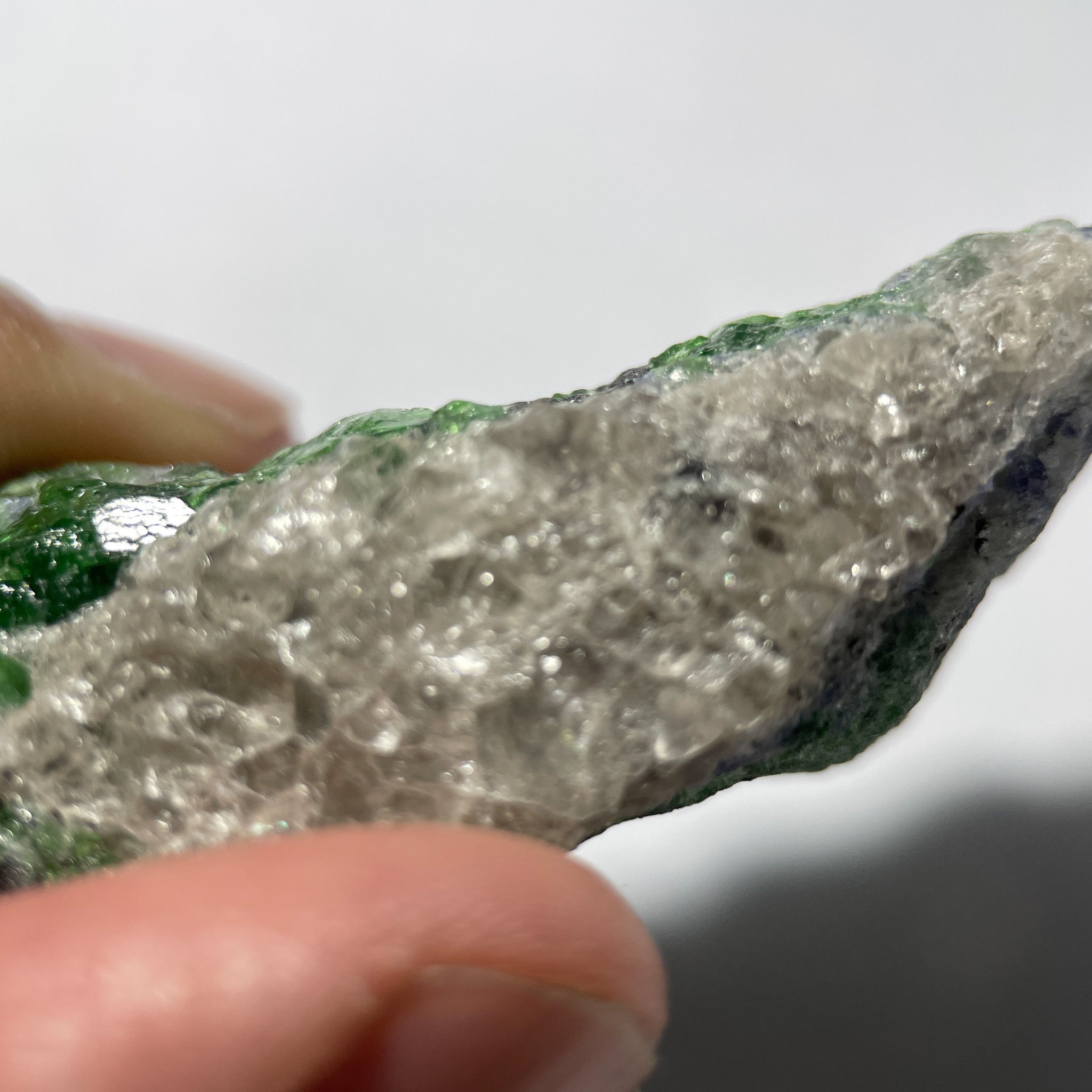 39.60Gm Tsavorite And Tanzanite Crystal On Matrix Merelani Tanzania. 5.67 X 1.83 2.29 Cm