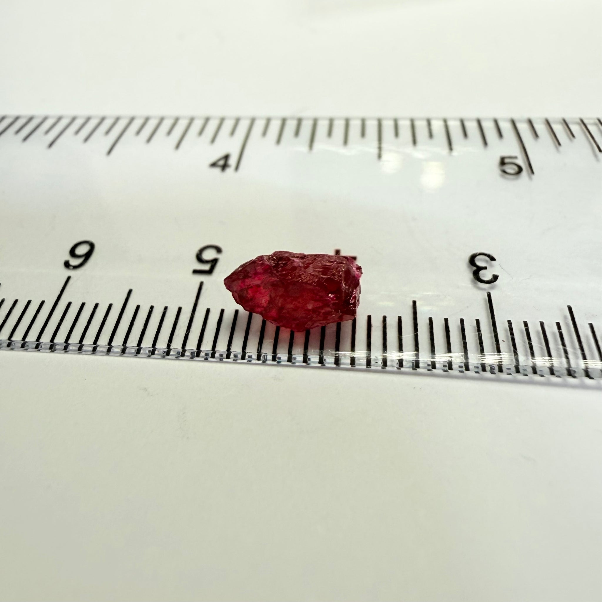 Ruby, 1.73 Longido, Tanzania, Untreated Unheated, complicated shape, see pictures, vvs