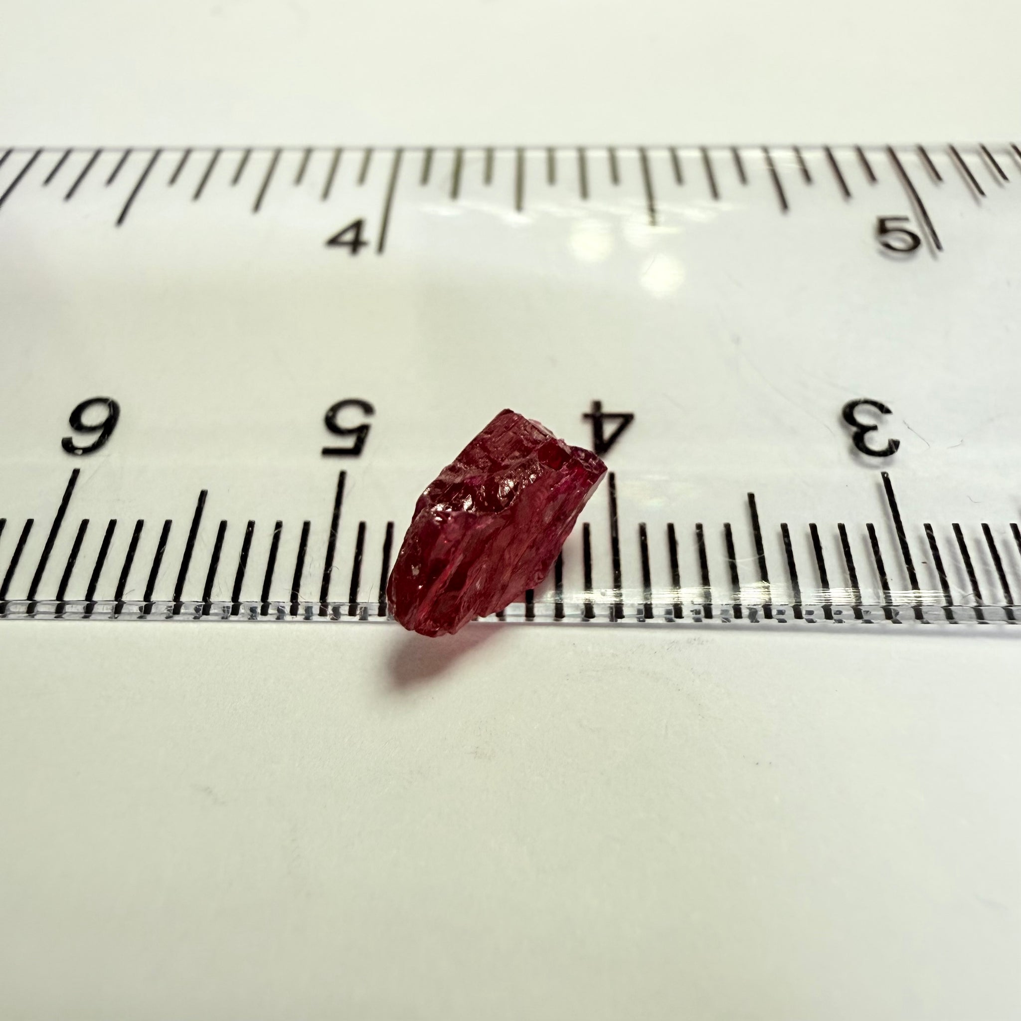 Ruby, 1.73 Longido, Tanzania, Untreated Unheated, complicated shape, see pictures, vvs