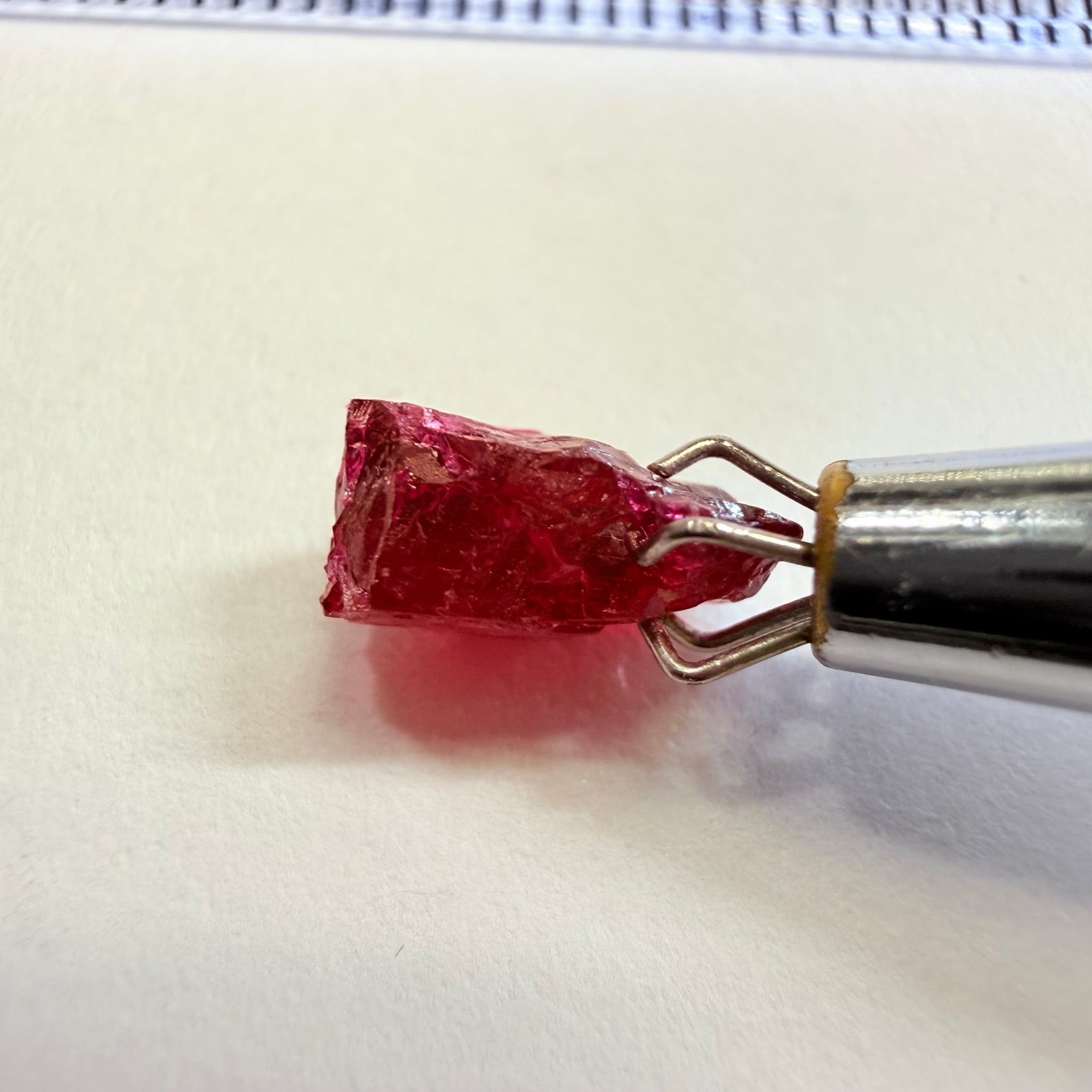 Ruby, 1.73 Longido, Tanzania, Untreated Unheated, complicated shape, see pictures, vvs