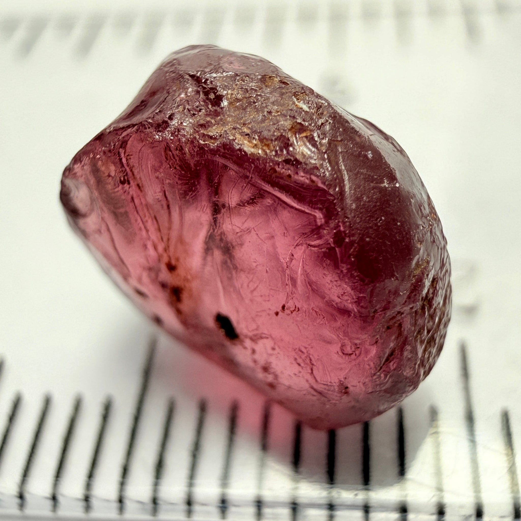 Rhodolite Garnet, 6.56ct, Umba, Tanzania, Untreated Untreated. Few bubbles on outside, rest vvs with very slight silk, flattish shape see pics