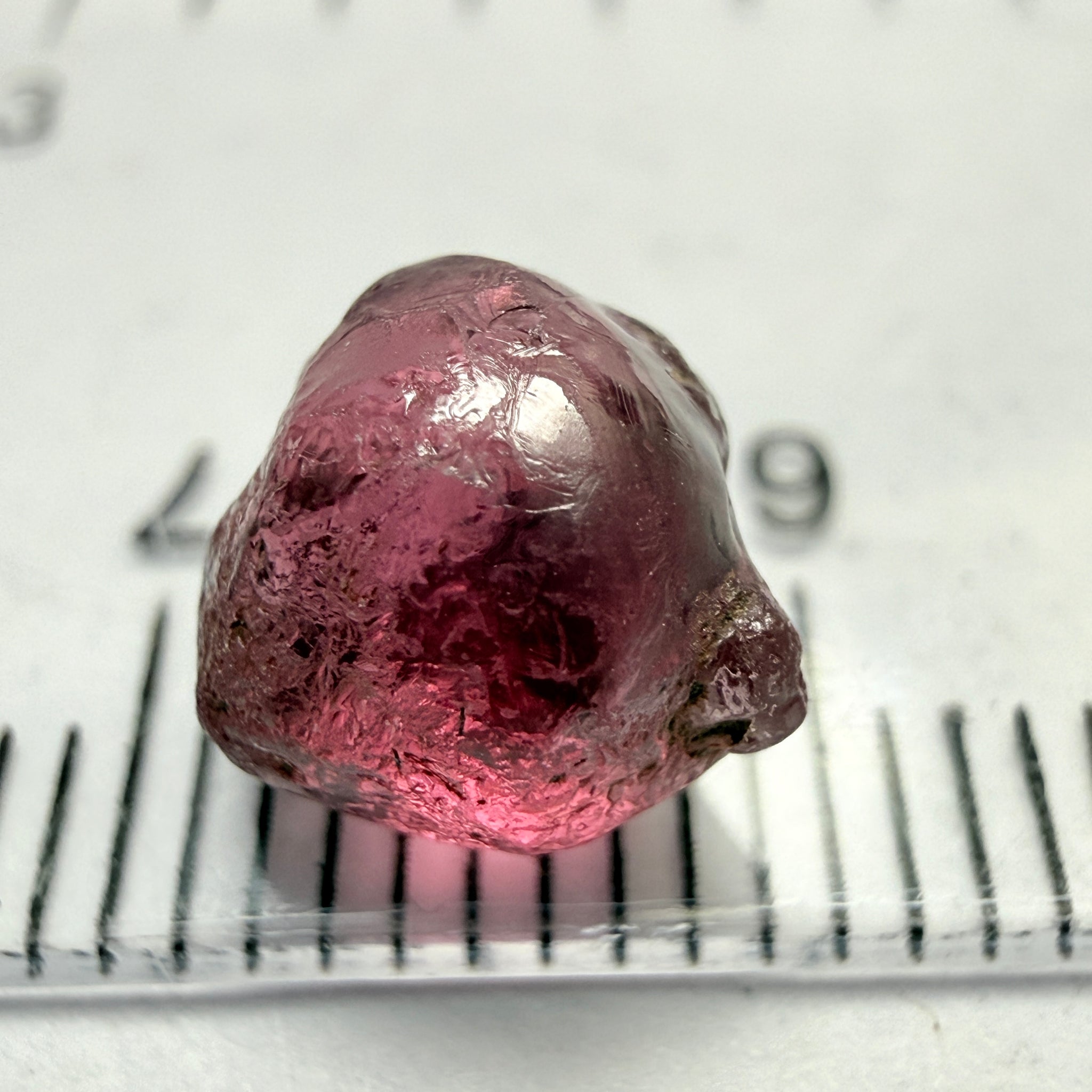 Rhodolite Garnet, 3.71ct, Umba, Tanzania, Untreated Untreated. Few bubbles on the outside, rest vvs