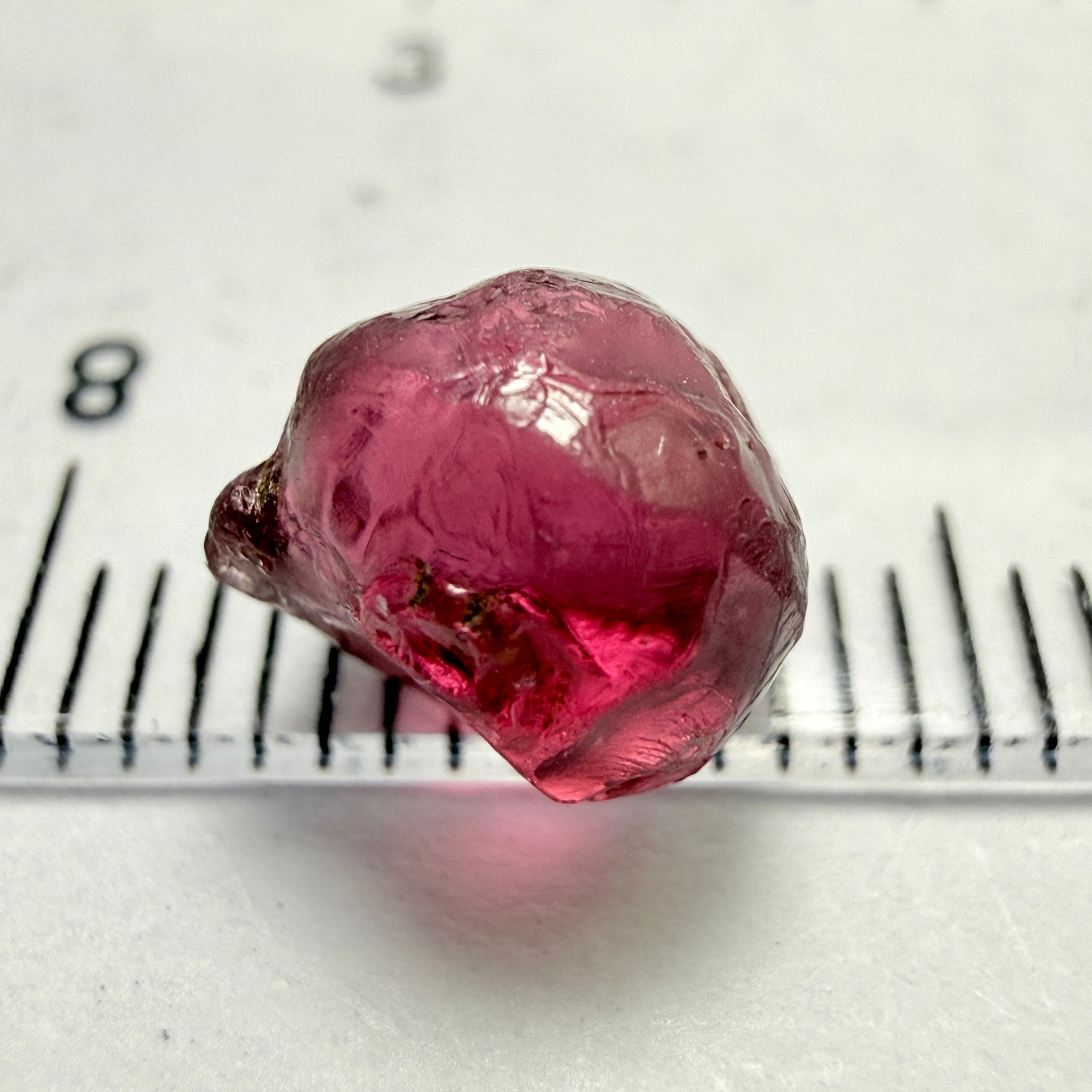 Rhodolite Garnet, 3.71ct, Umba, Tanzania, Untreated Untreated. Few bubbles on the outside, rest vvs