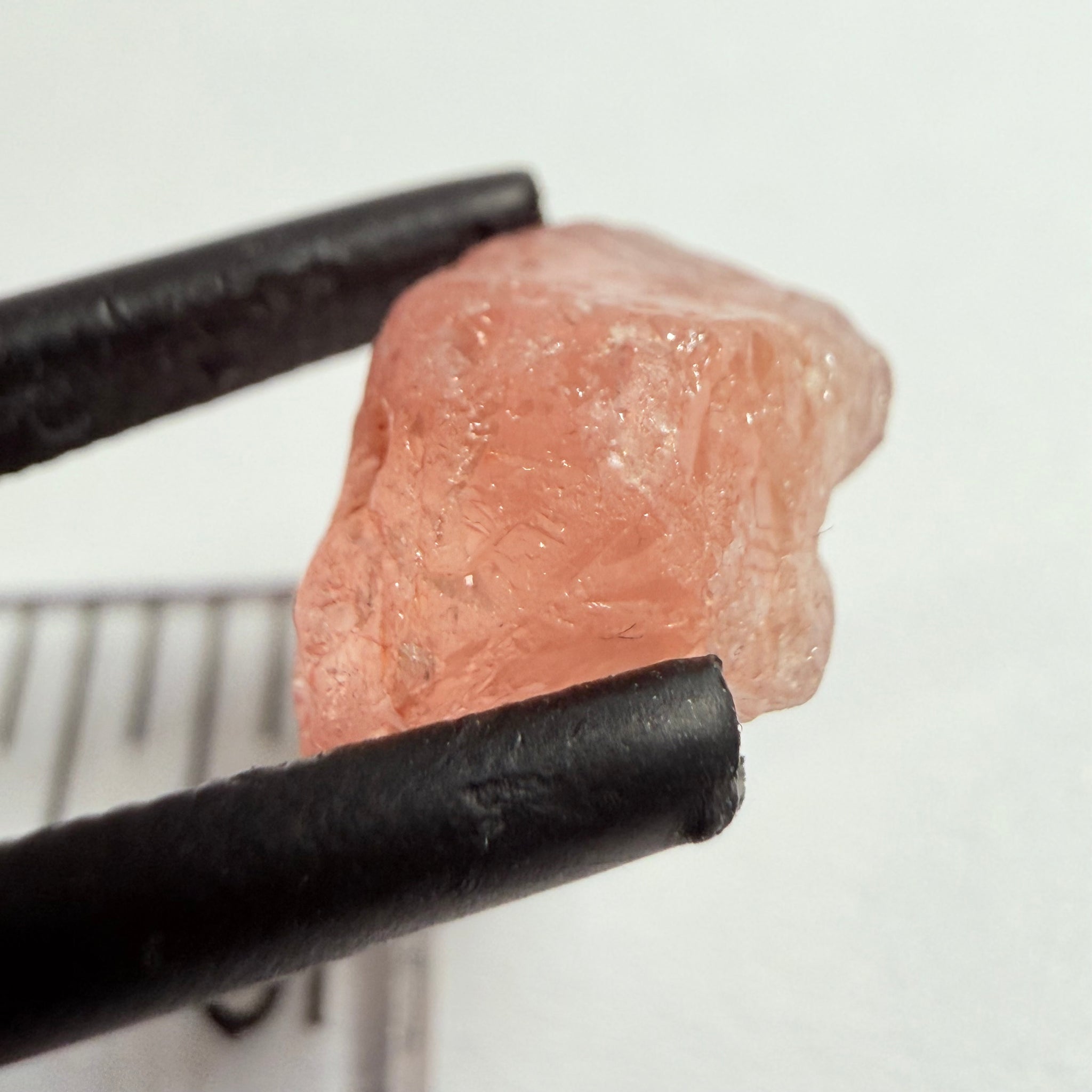 Umba Padparadscha Sapphire, 4.21ct, Umba Valley, Tanzania, Untreated Unheated, on the skin, going around 1mm in there is a crack that will come off on preform, rest vvs with a little bit of silk, see pics for crack markings