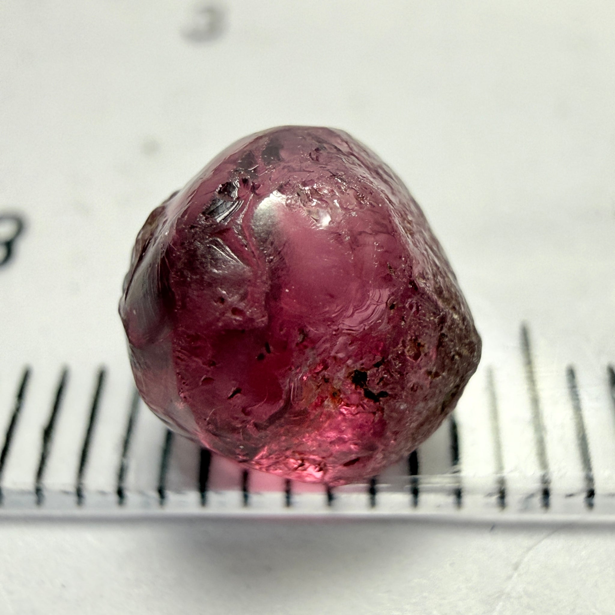 Rhodolite Garnet, 3.71ct, Umba, Tanzania, Untreated Untreated. Few bubbles on the outside, rest vvs